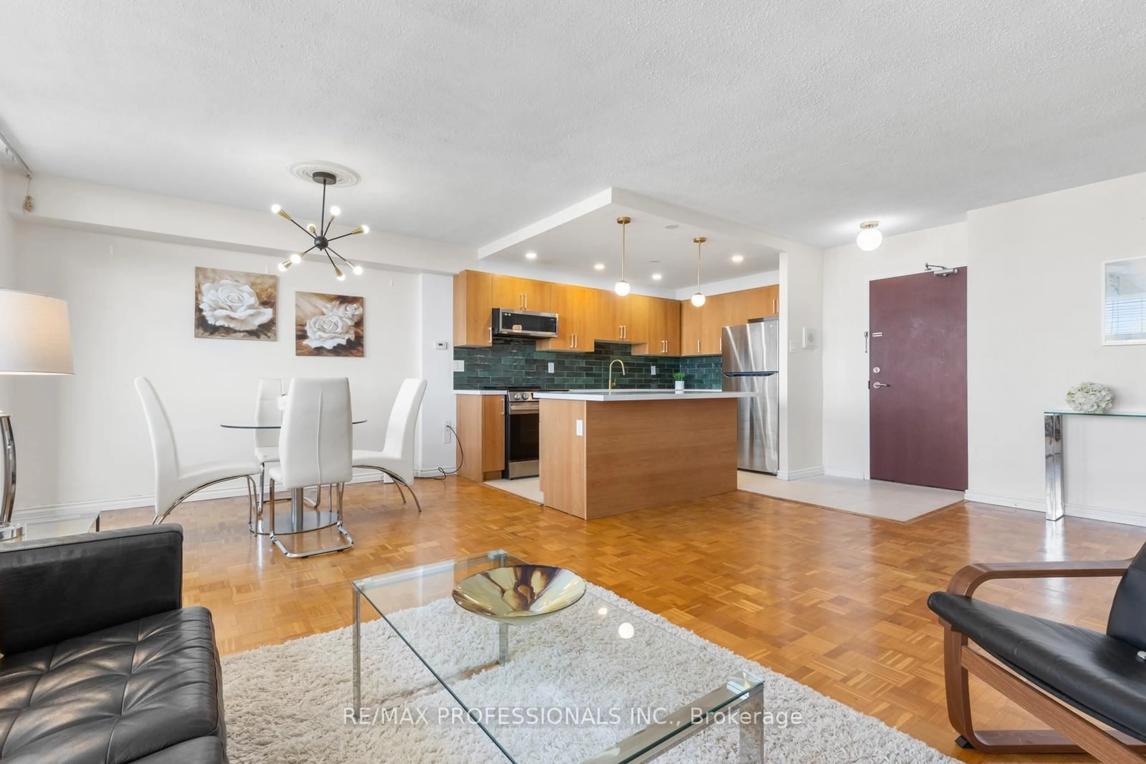Open concept kitchen, unknown for 360 Ridelle Ave #2107, Toronto Ontario M6B 1K1