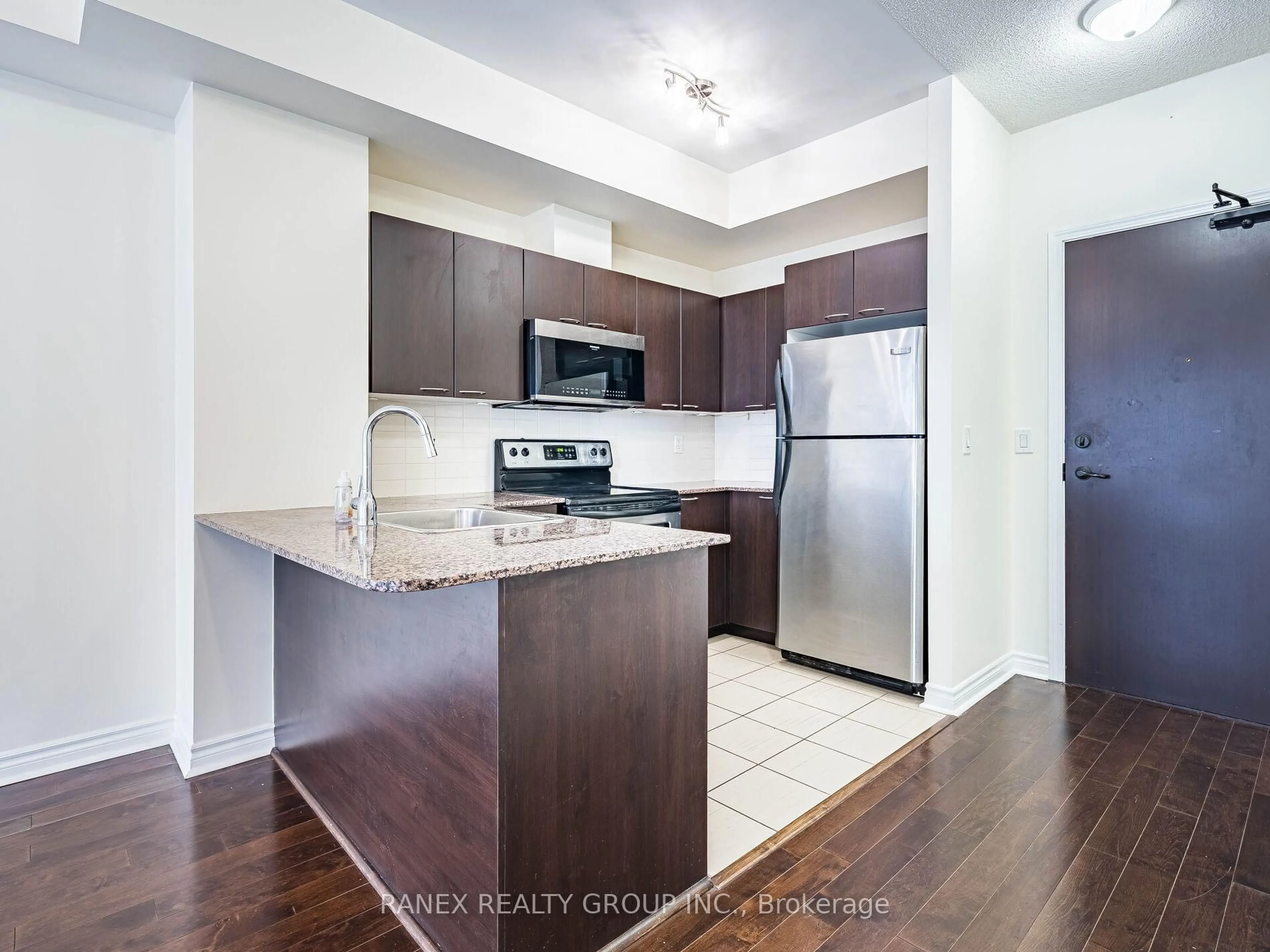Standard kitchen, unknown for 385 Prince Of Wales Dr #416, Mississauga Ontario L5B 0C6