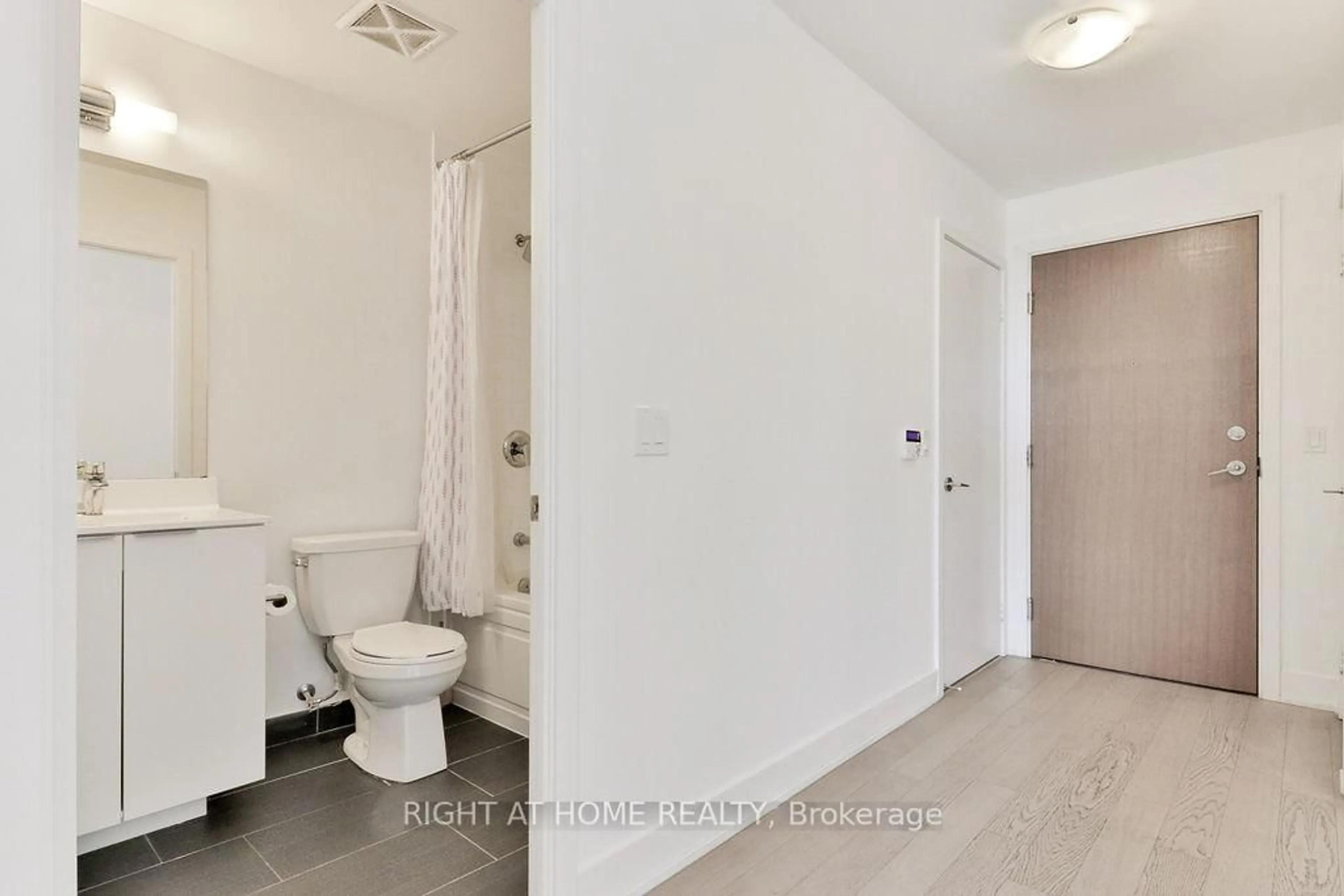 Standard bathroom, ceramic/tile floor for 30 Shore Breeze Dr #236, Toronto Ontario M8V 0J1