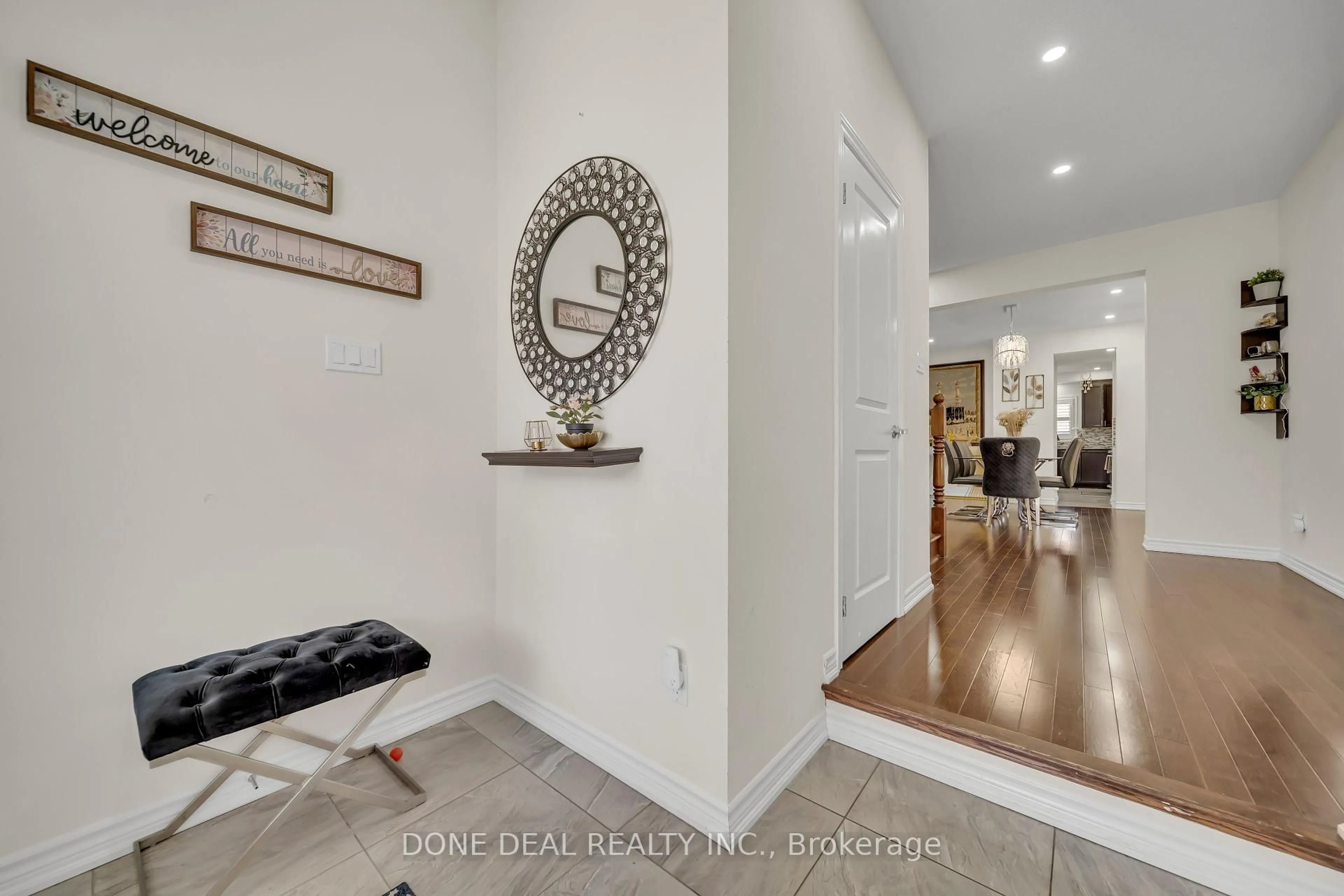 Indoor entryway for 10 Lola Cres, Brampton Ontario L7A 4J7