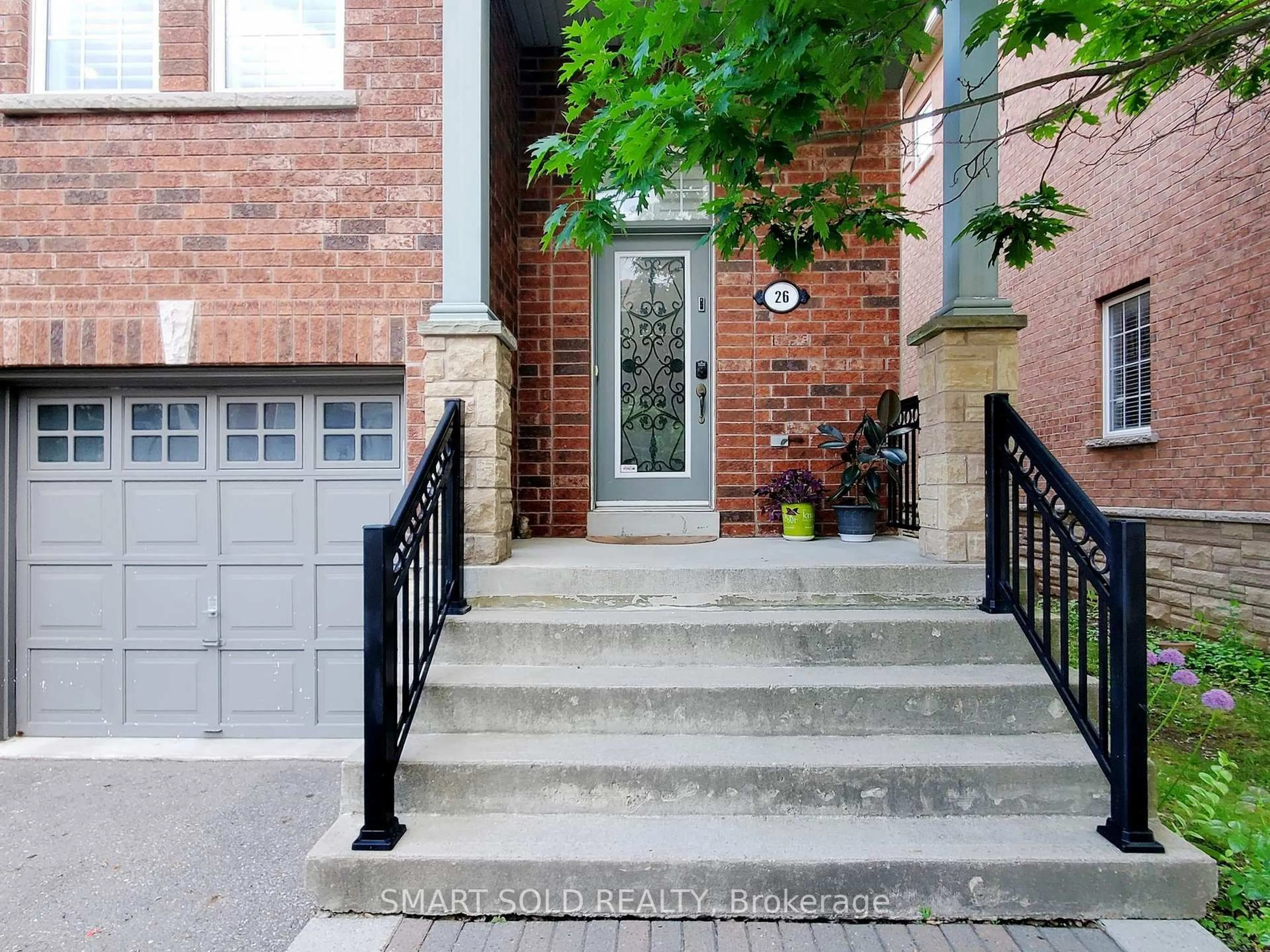 Home with brick exterior material, street for 230 Paisley Blvd #26, Mississauga Ontario L5B 0C5