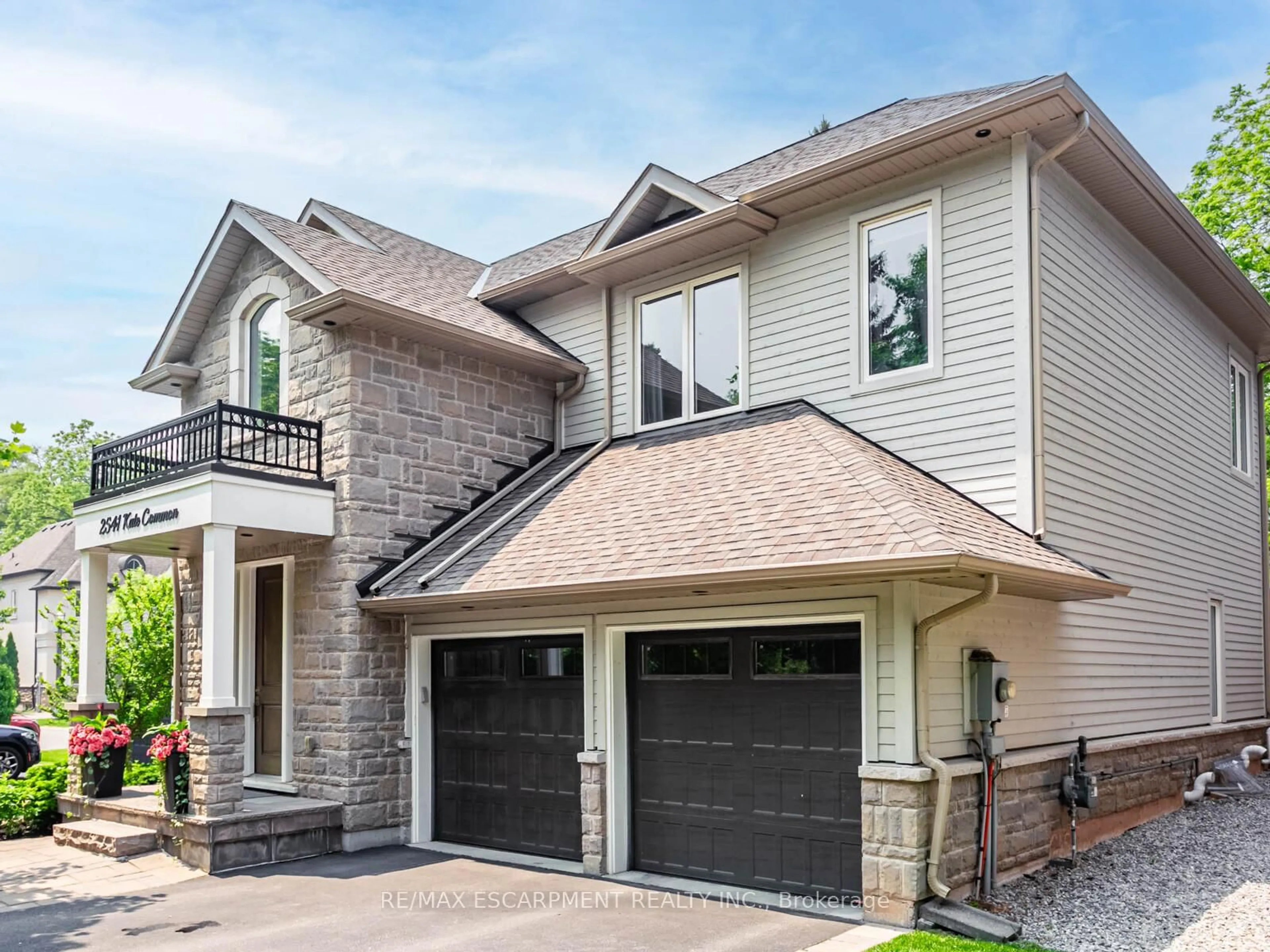 Home with brick exterior material, street for 2541 Kate Common, Oakville Ontario L6L 0E9