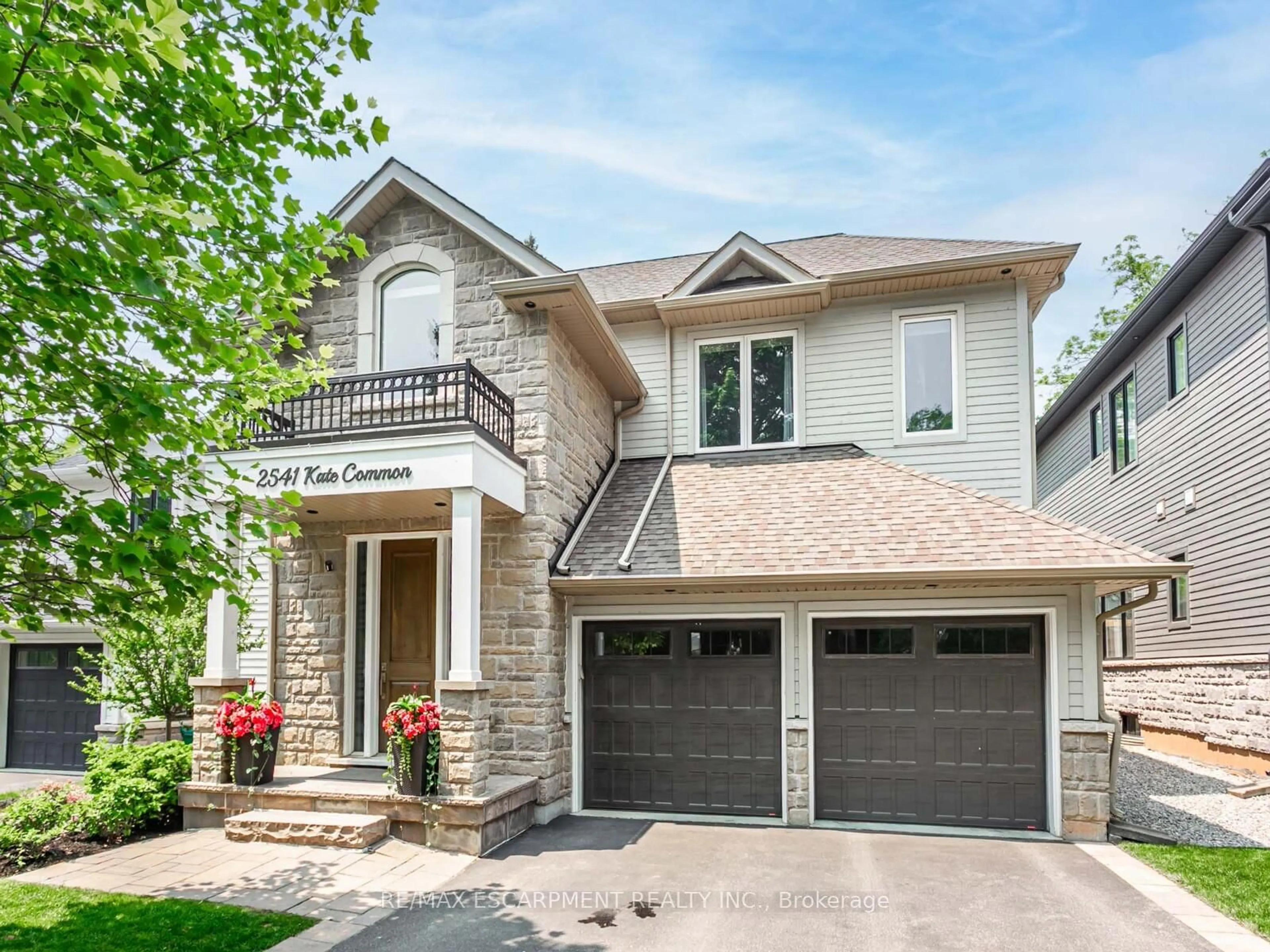Home with brick exterior material, street for 2541 Kate Common, Oakville Ontario L6L 0E9