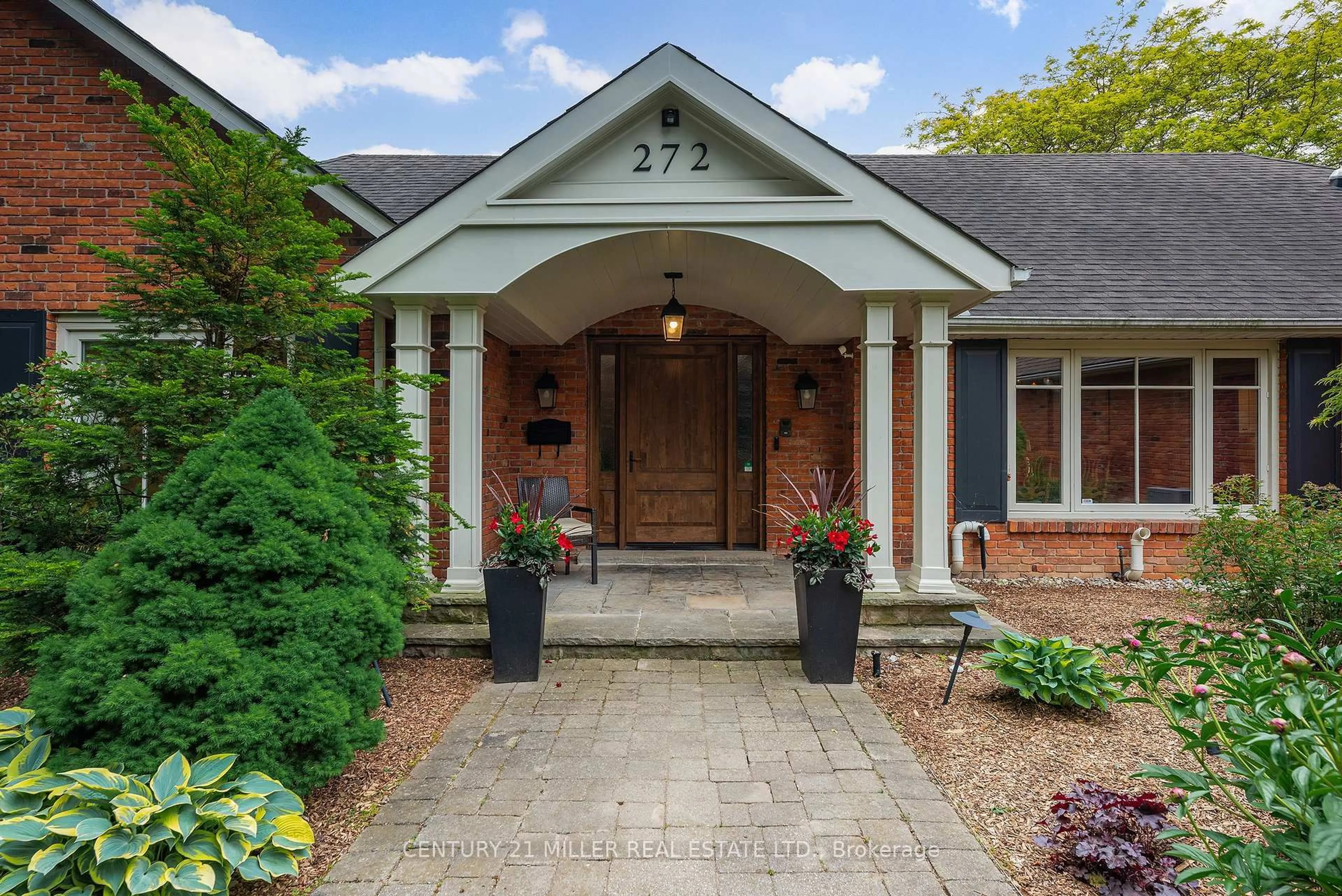 Home with brick exterior material, street for 272 Maple Grove Dr, Oakville Ontario L6J 4V5