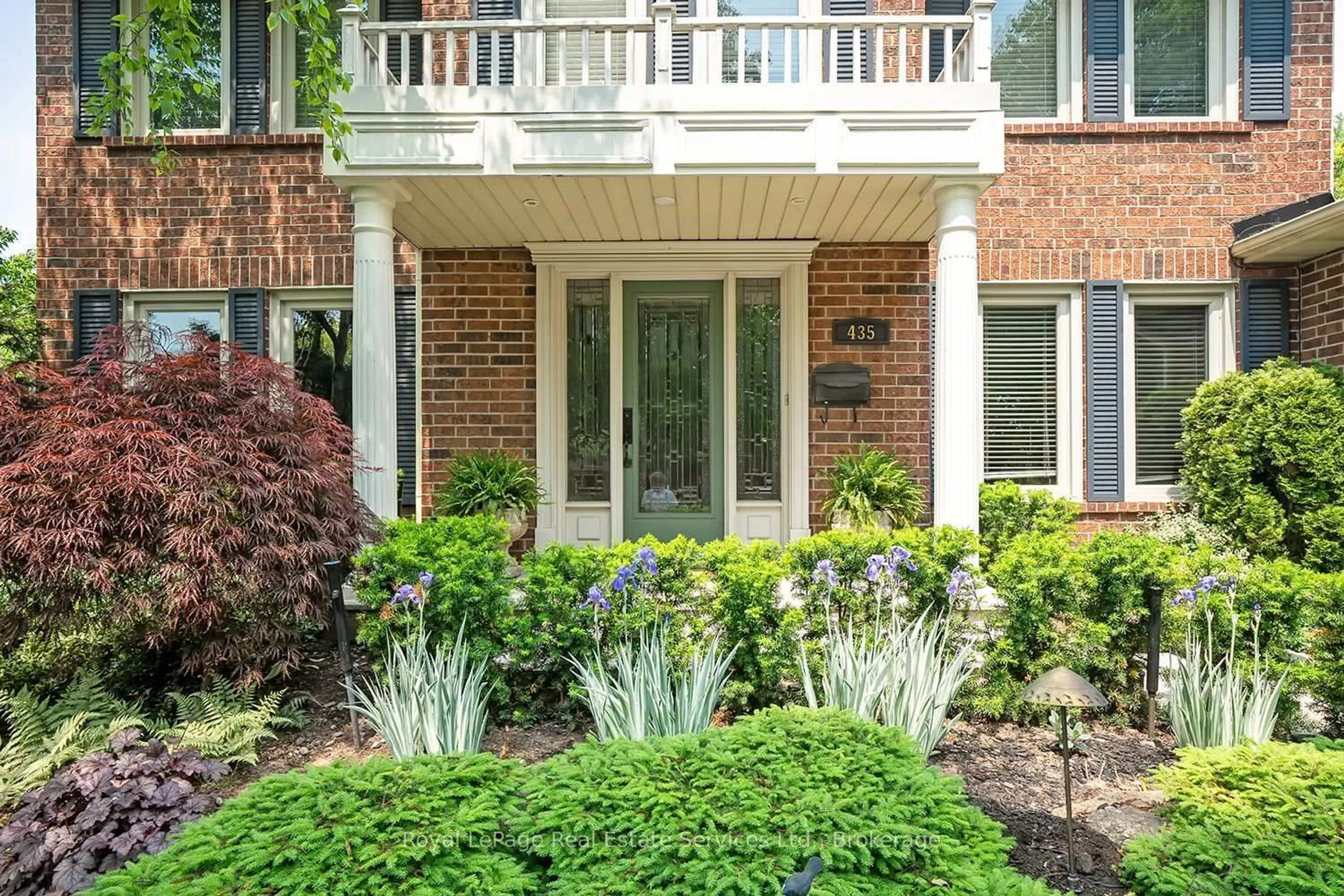 Home with brick exterior material, street for 435 Linden Lane, Oakville Ontario L6H 3K2