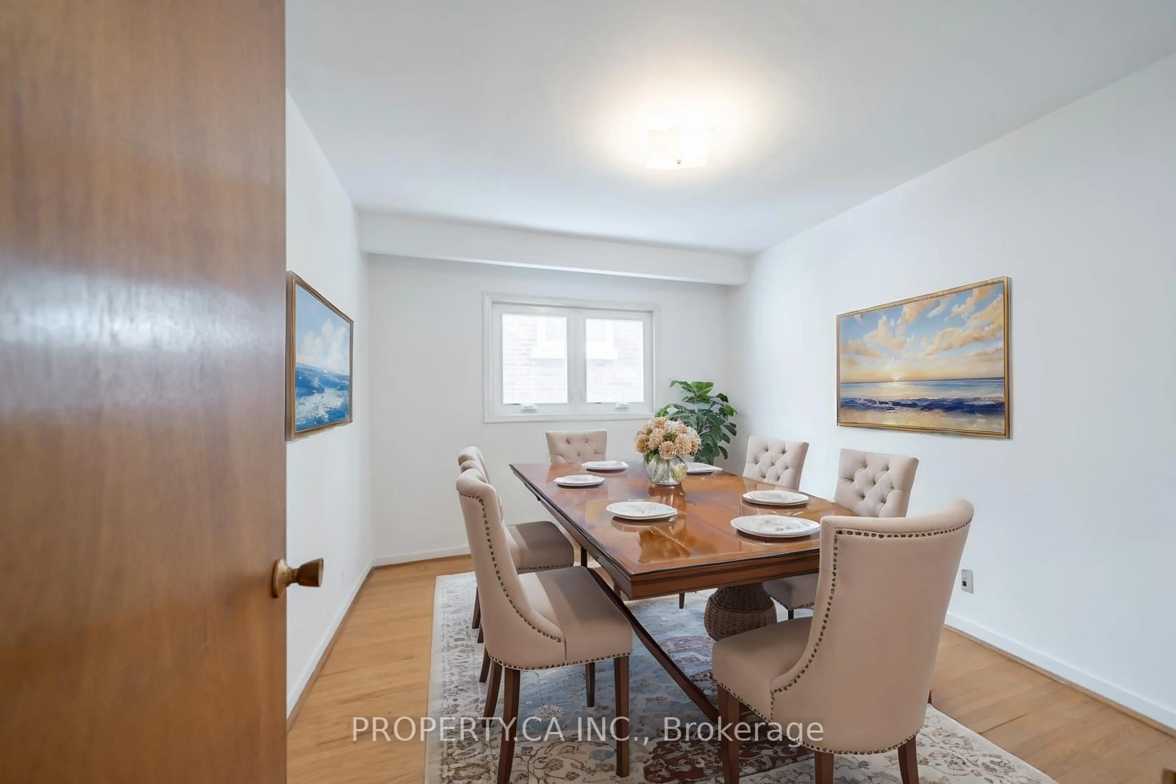Dining room, unknown for 2098 Dufferin St, Toronto Ontario M6E 3R7
