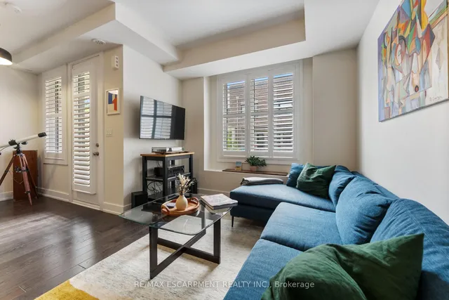 Additional property image - 6 Drummond St Unit 332