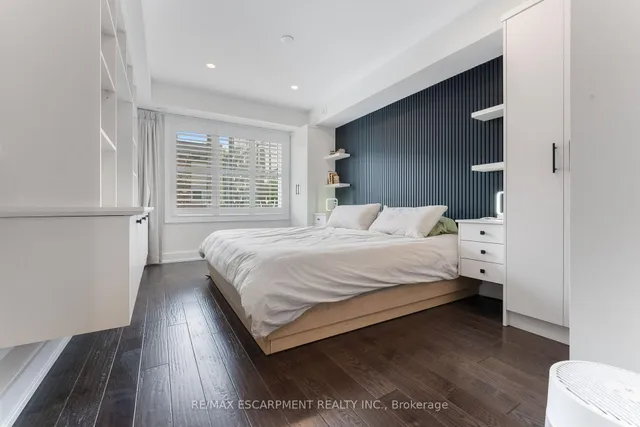 Additional property image - 6 Drummond St Unit 332