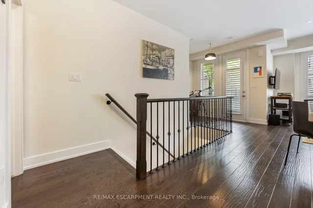 Additional property image - 6 Drummond St Unit 332