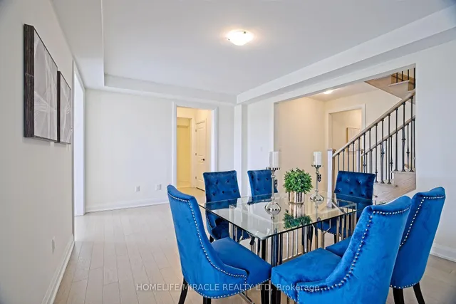 Additional property image - 4 Bavenden Cres