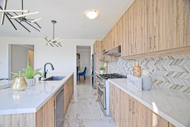 Additional property image - 4 Bavenden Cres