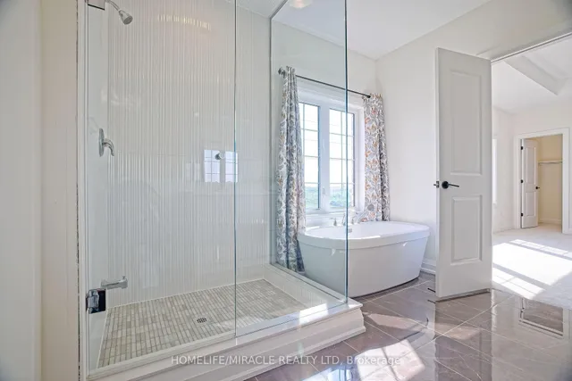 Additional property image - 4 Bavenden Cres