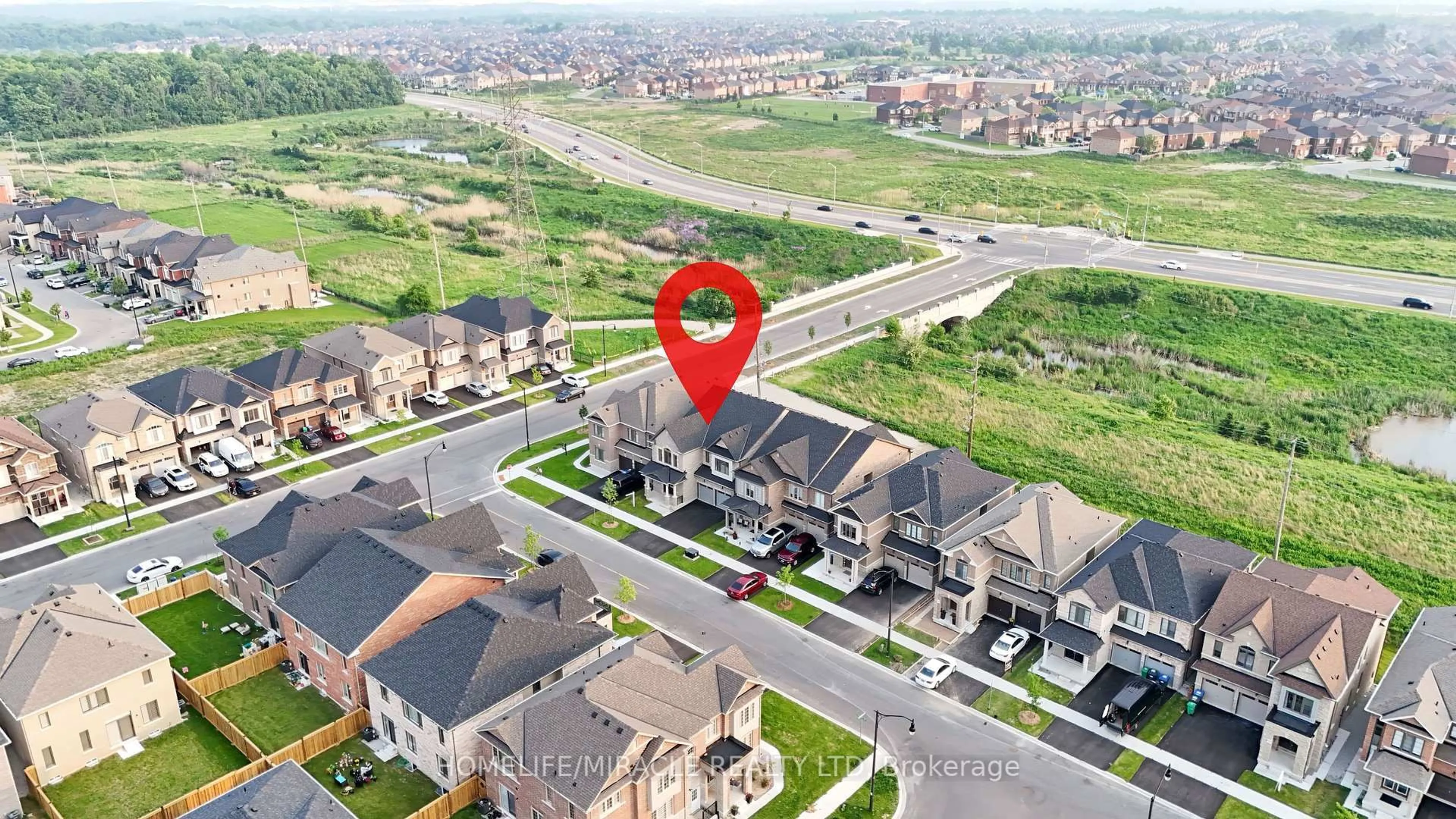 A pic from outside/outdoor area/front of a property/back of a property/a pic from drone, street for 4 Bavenden Cres, Brampton Ontario L6X 0K7