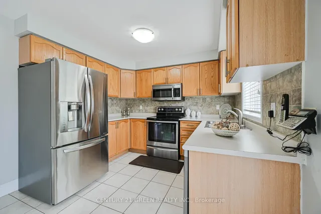 Additional image 35 of 26 WHITEFACE Cres