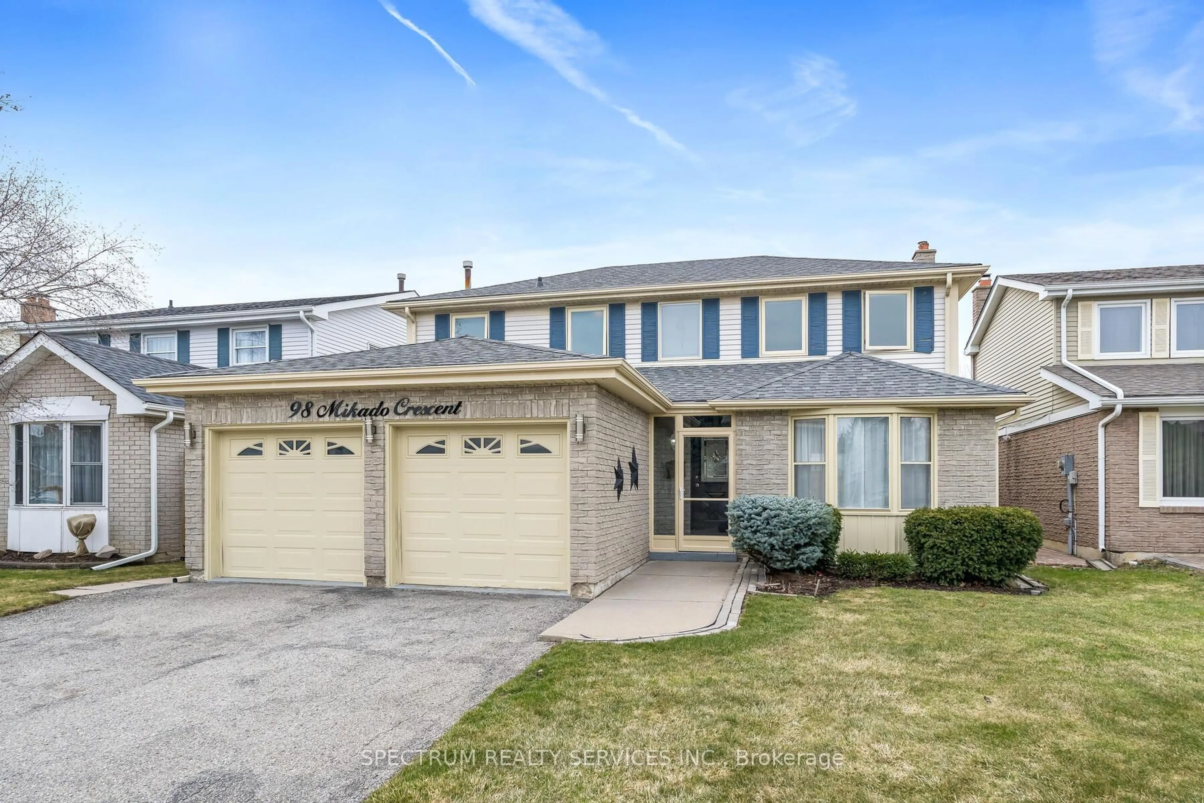 Home with vinyl exterior material, street for 98 Mikado Cres, Brampton Ontario L6S 3R7