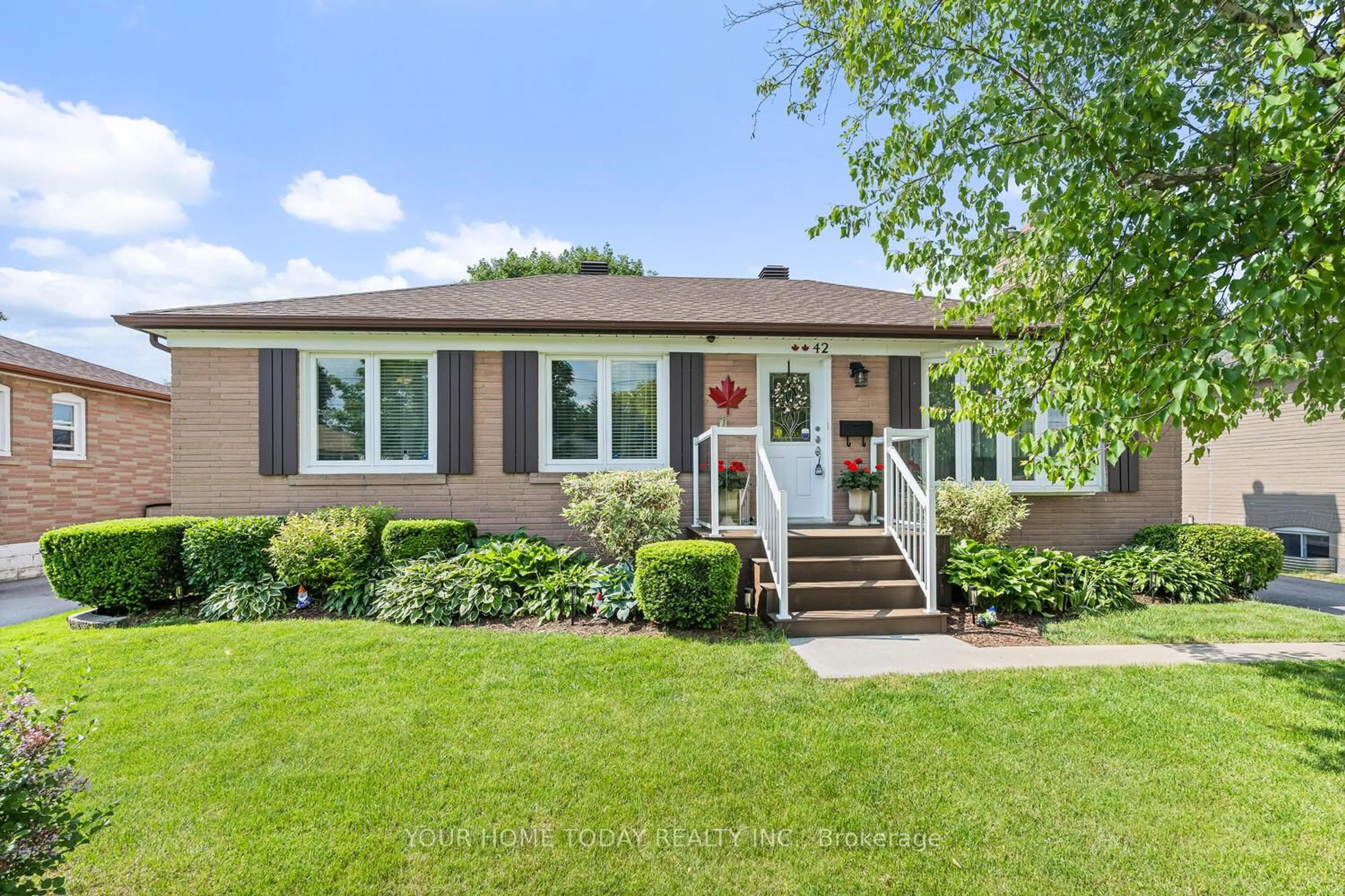 Home with brick exterior material, street for 42 Byron St, Halton Hills Ontario L7G 3W7
