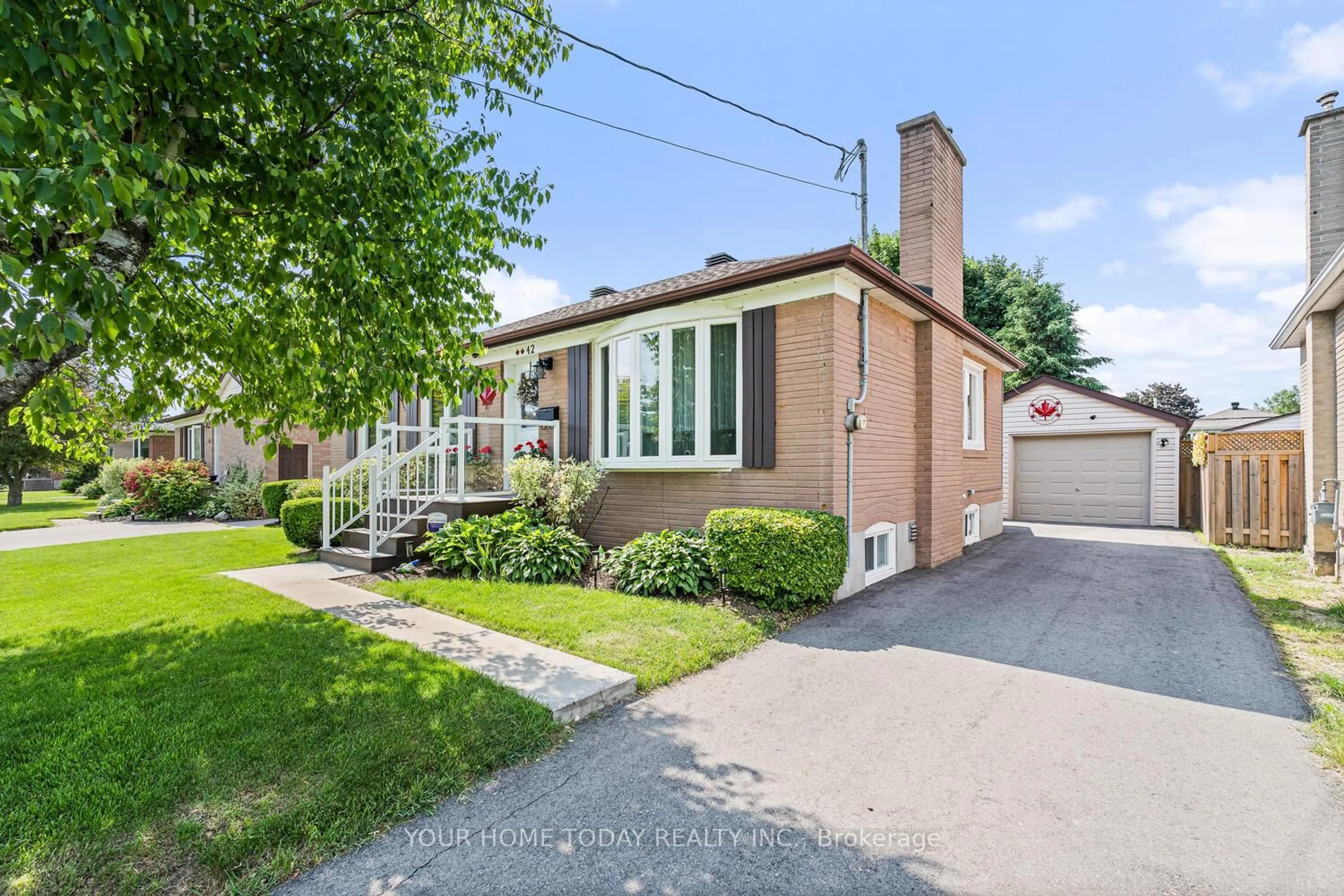 Home with brick exterior material, street for 42 Byron St, Halton Hills Ontario L7G 3W7