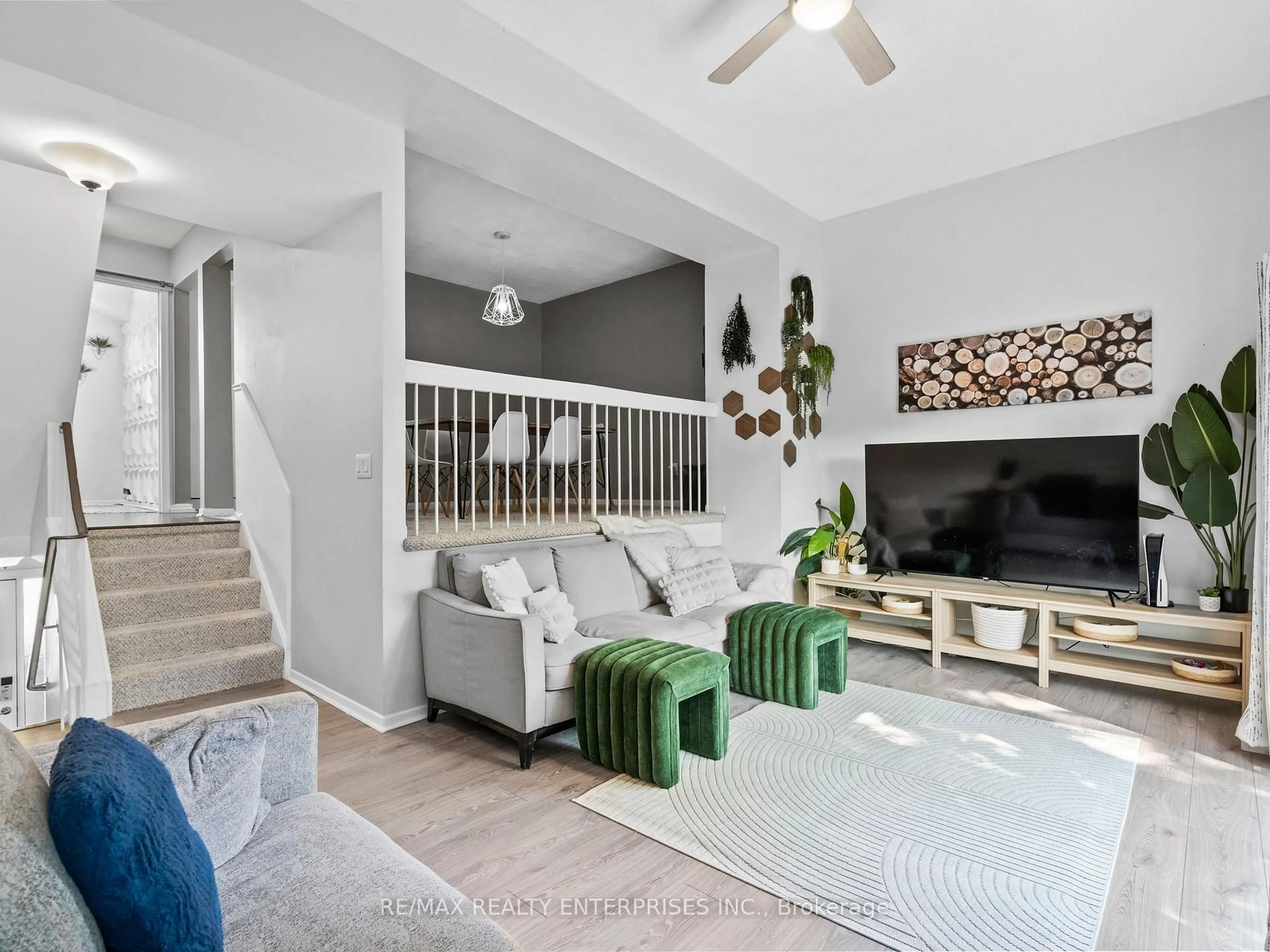 Living room with furniture, unknown for 661 Childs Dr #49, Milton Ontario L9T 4Y4