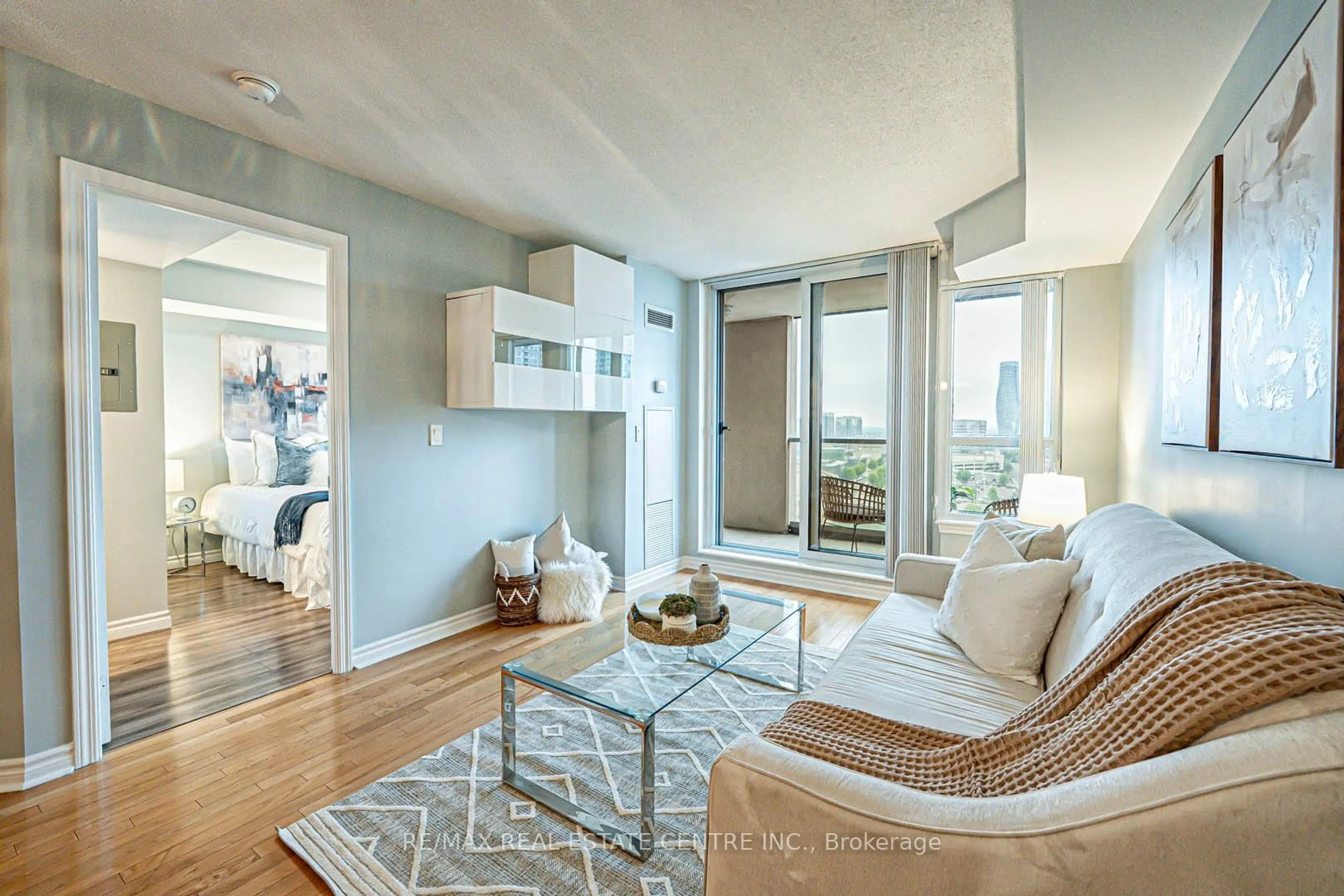 Living room with furniture, unknown for 4080 Living Arts Dr #1509, Mississauga Ontario L5B 4M8