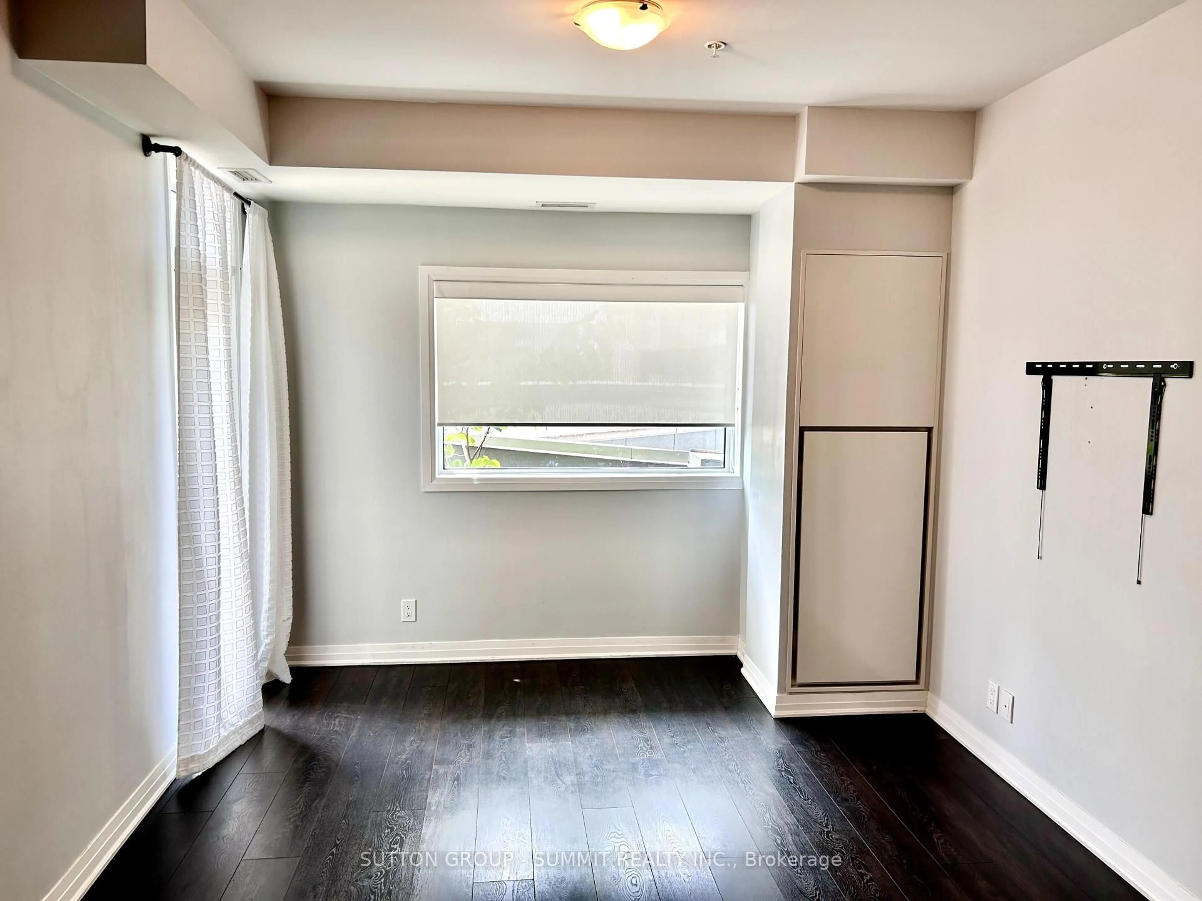 A pic of a room for 1105 Leger Way #236, Milton Ontario L9E 1K7