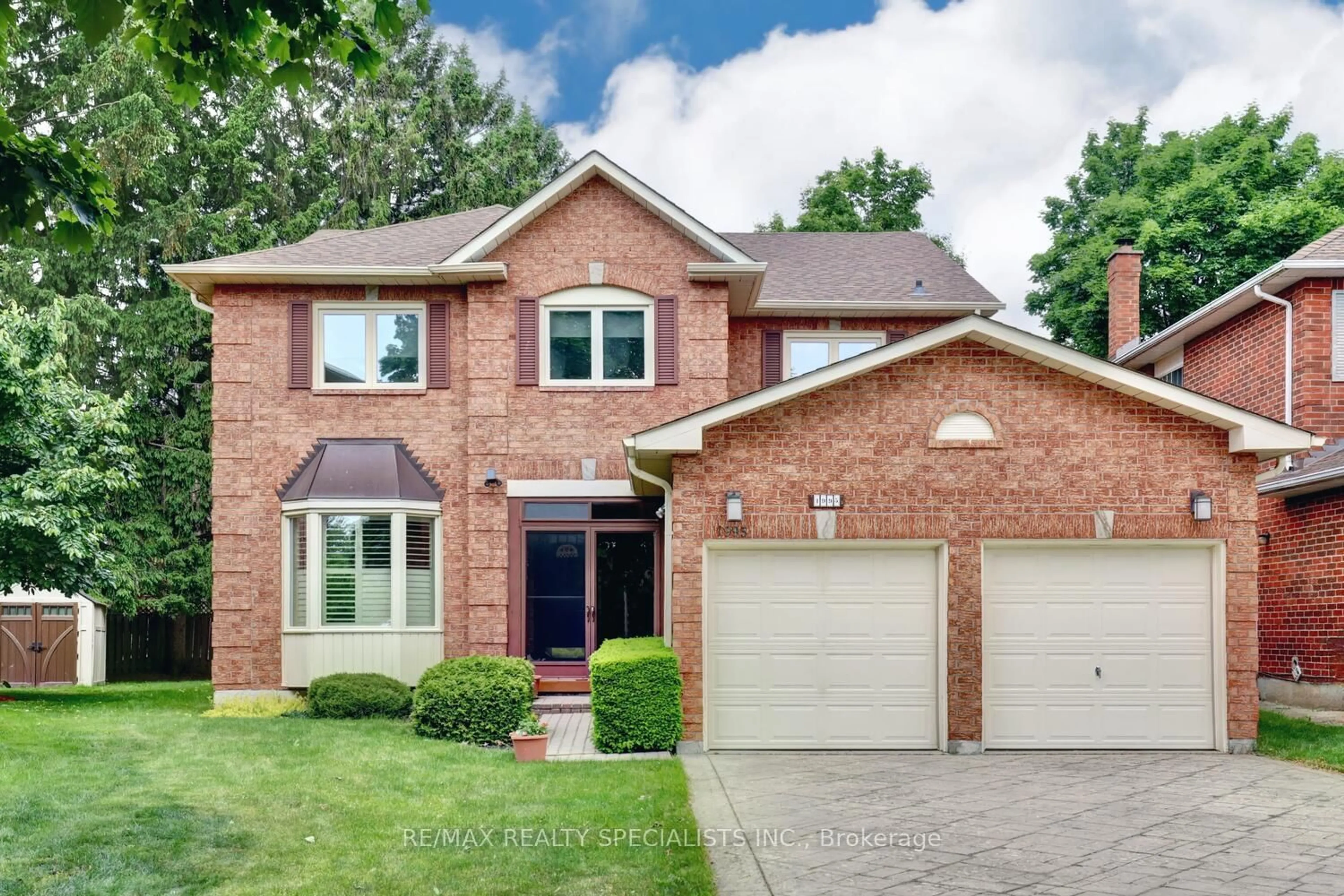 Home with brick exterior material, street for 1995 Pitagora Crt, Mississauga Ontario L5K 2M4