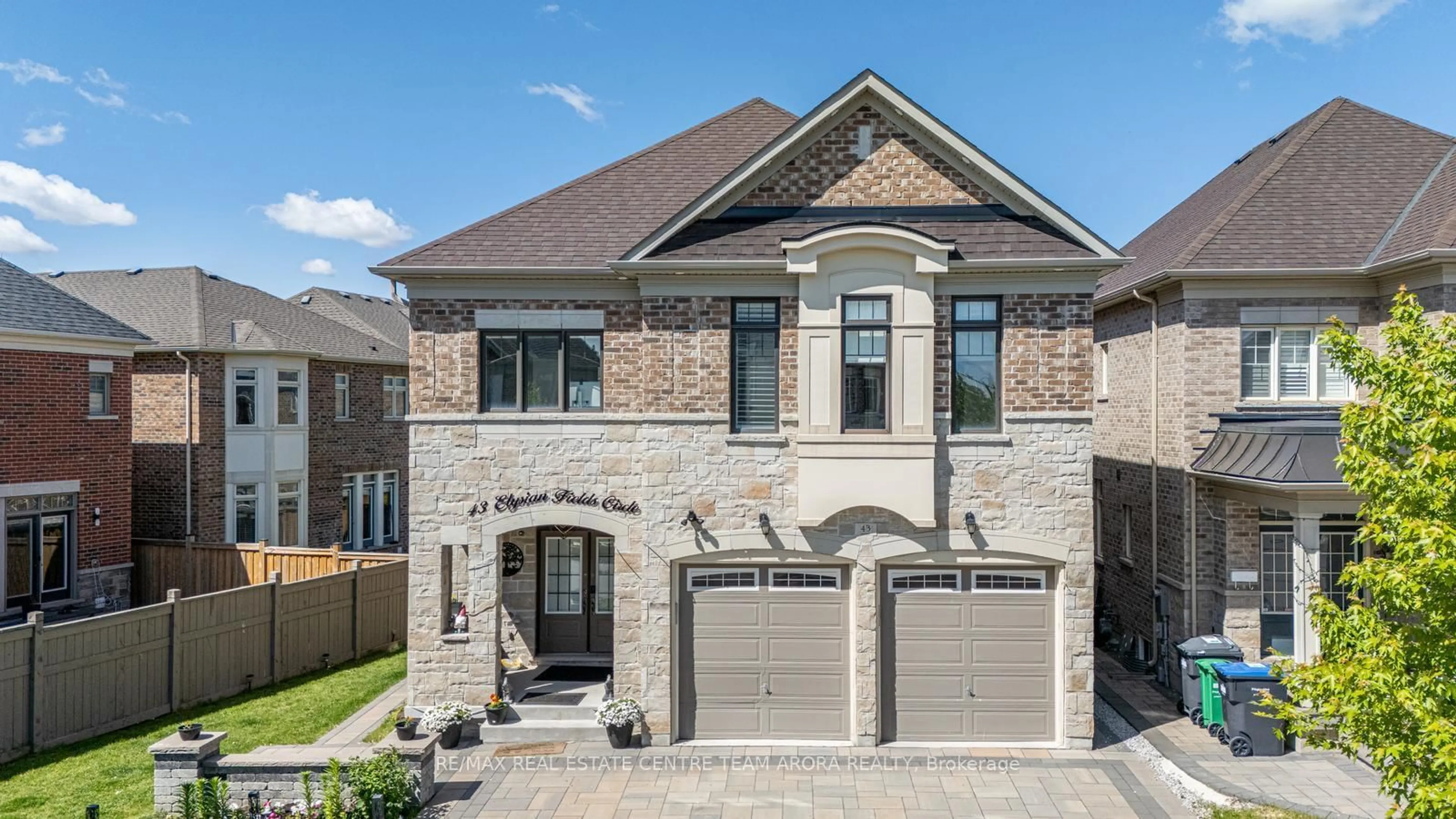 Home with brick exterior material, street for 43 Elysian Fields Circ, Brampton Ontario L6Y 6E8