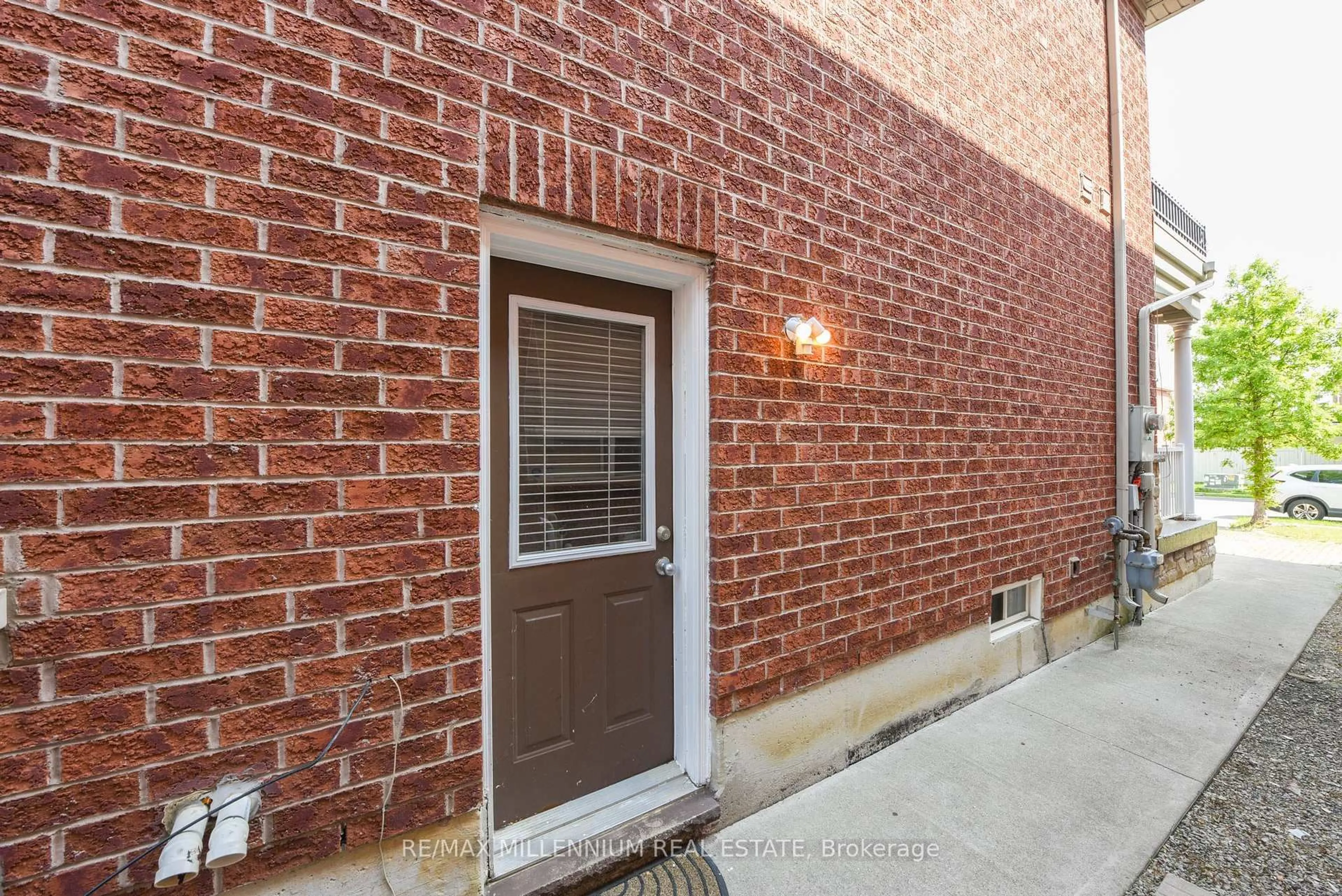 Home with brick exterior material, street for 82 Rubysilver Dr, Brampton Ontario L6P 1R1