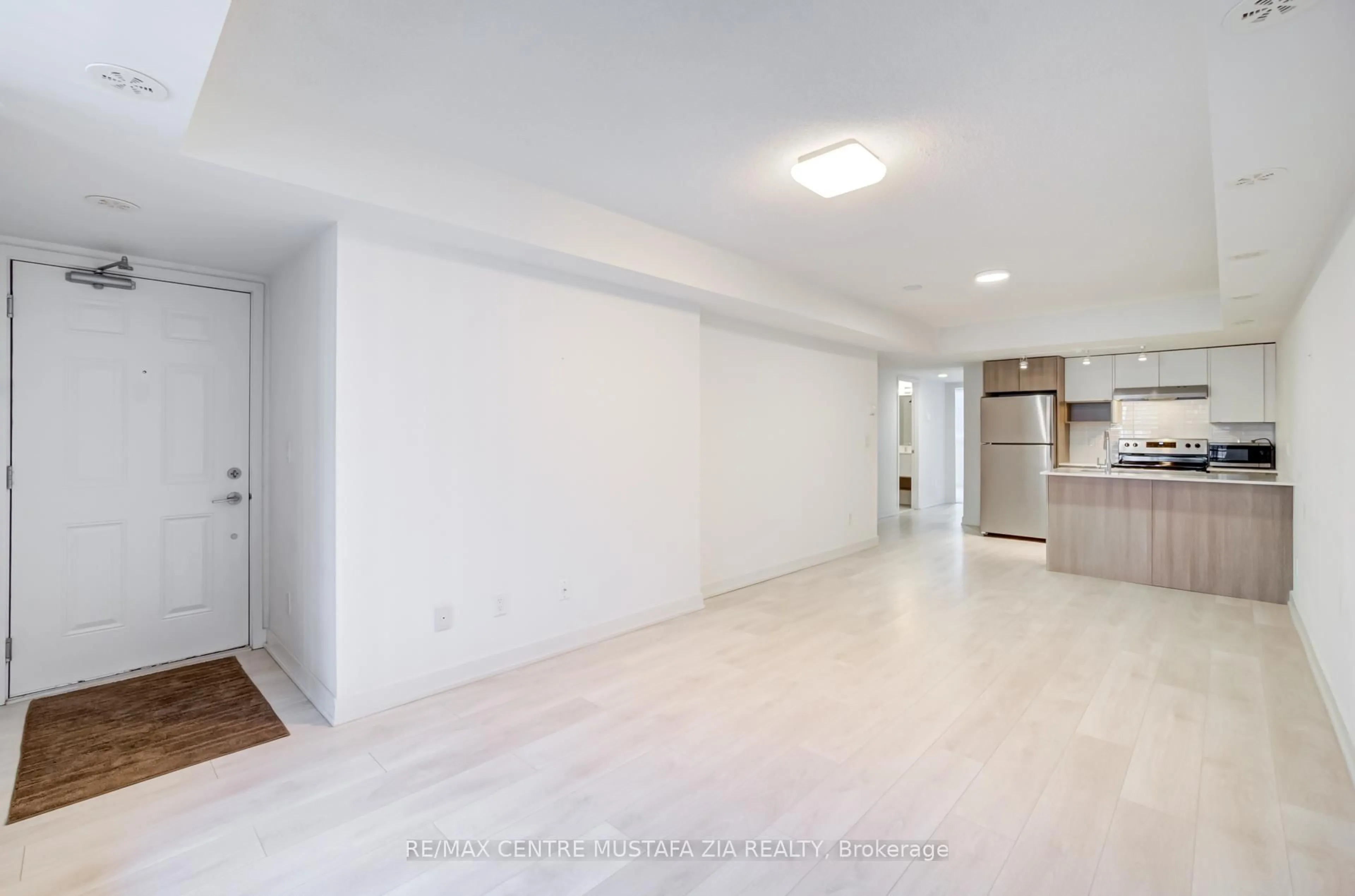 Unknown for 1129 Cooke Blvd #608, Burlington Ontario L7T 0C3