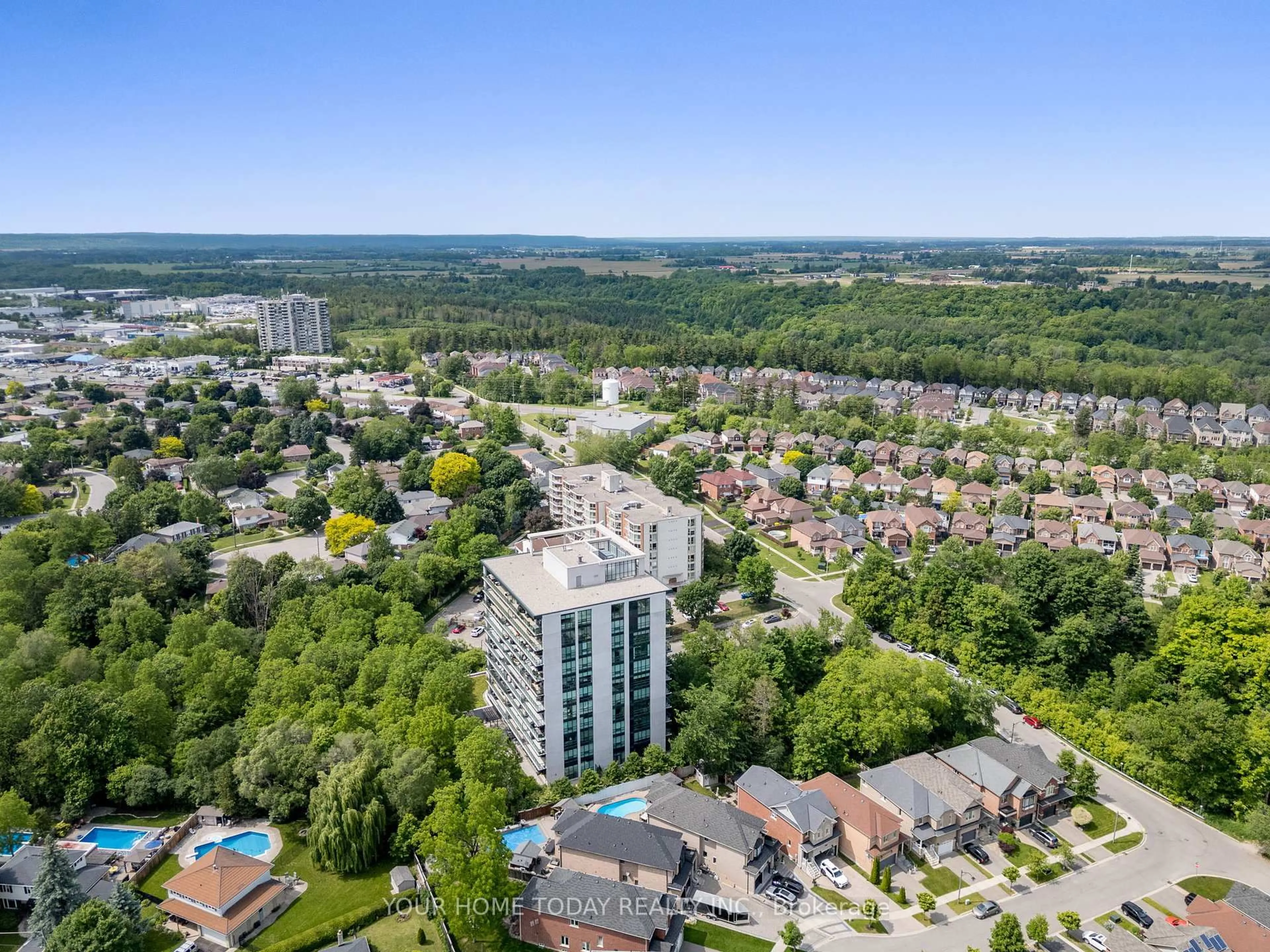 A pic from outside/outdoor area/front of a property/back of a property/a pic from drone, city buildings view from balcony for 50 Hall Rd #902, Halton Hills Ontario L7G 0J8