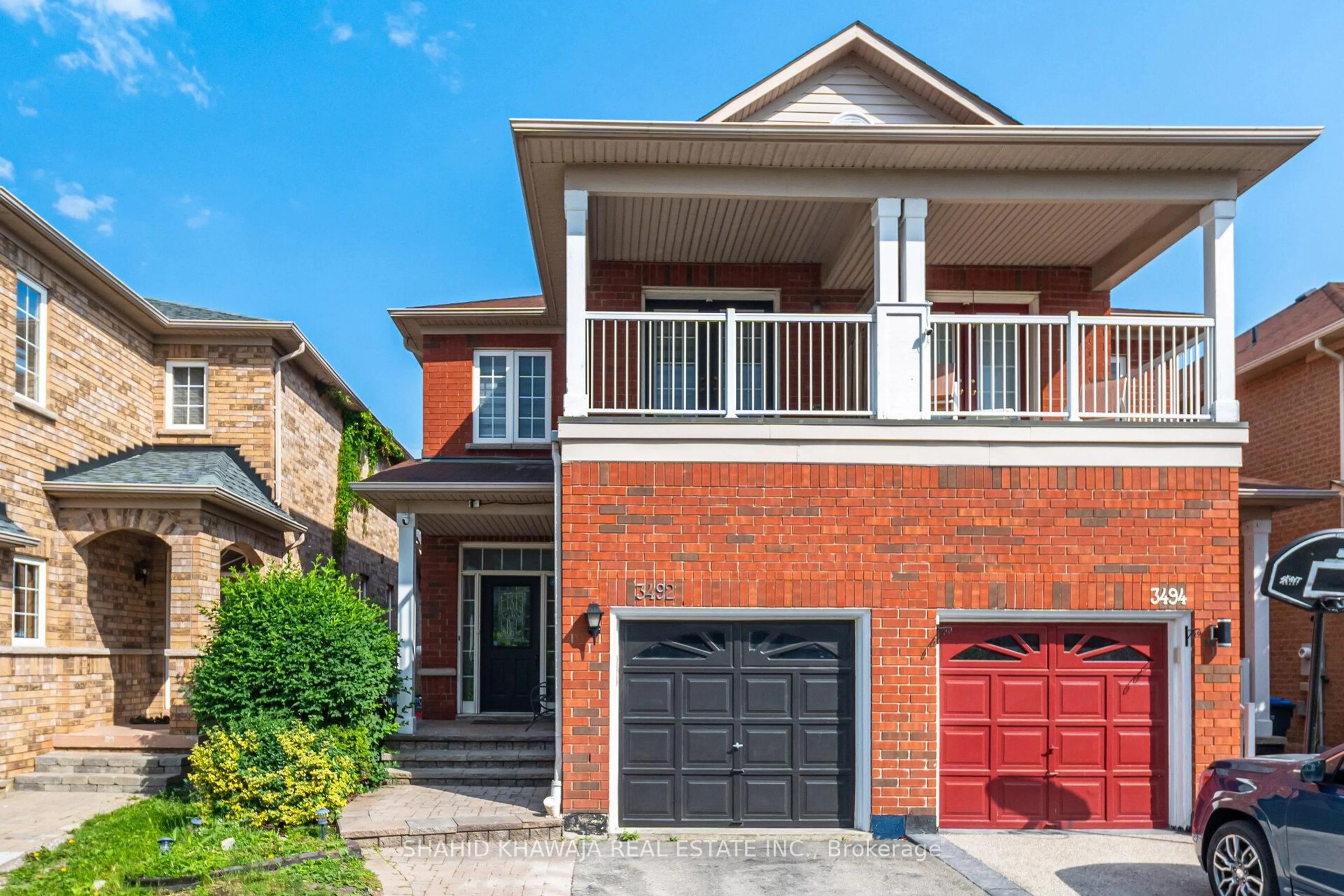Home with brick exterior material, street for 3492 Fountain Park Ave, Mississauga Ontario L5M 7E3