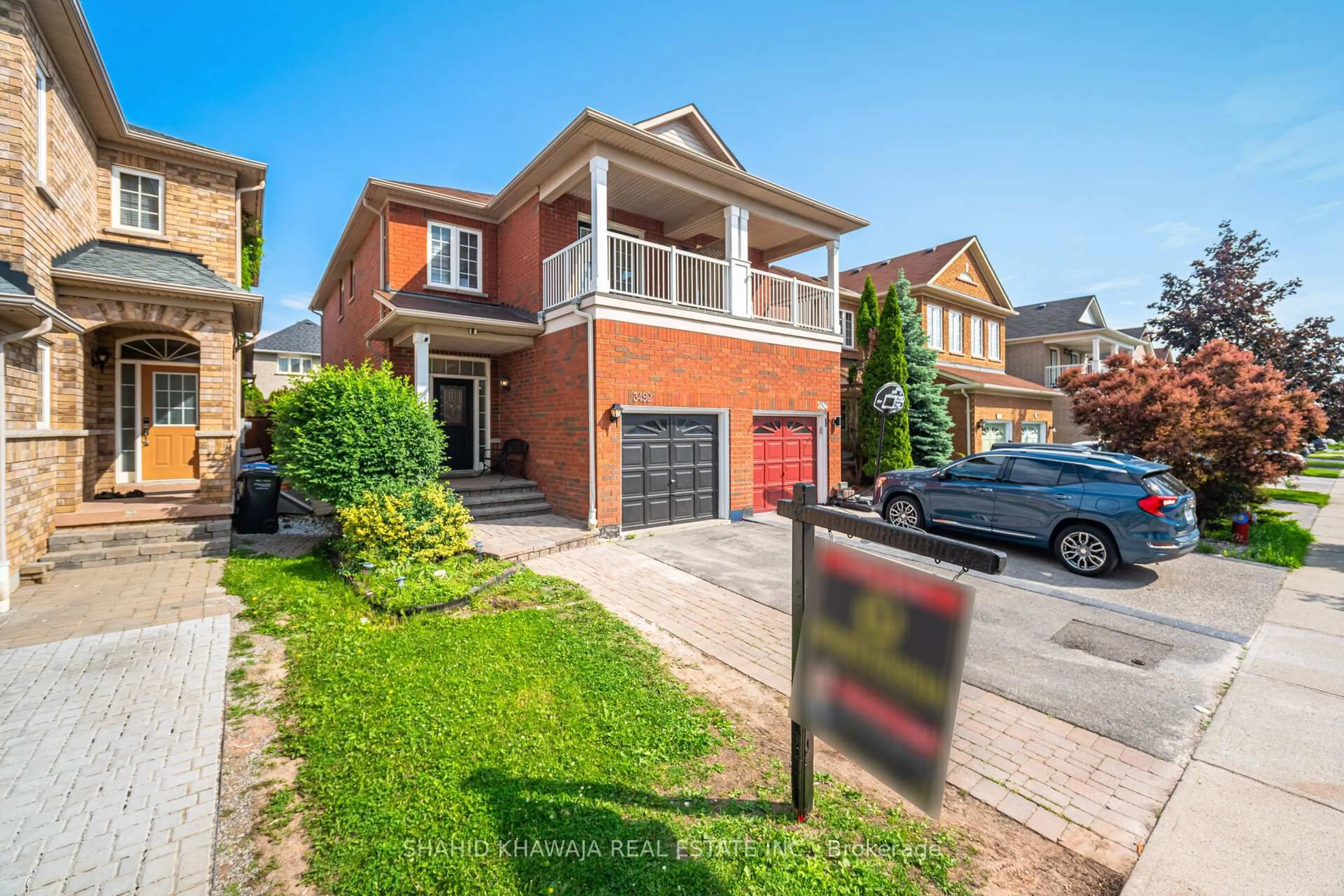 Home with brick exterior material, street for 3492 Fountain Park Ave, Mississauga Ontario L5M 7E3