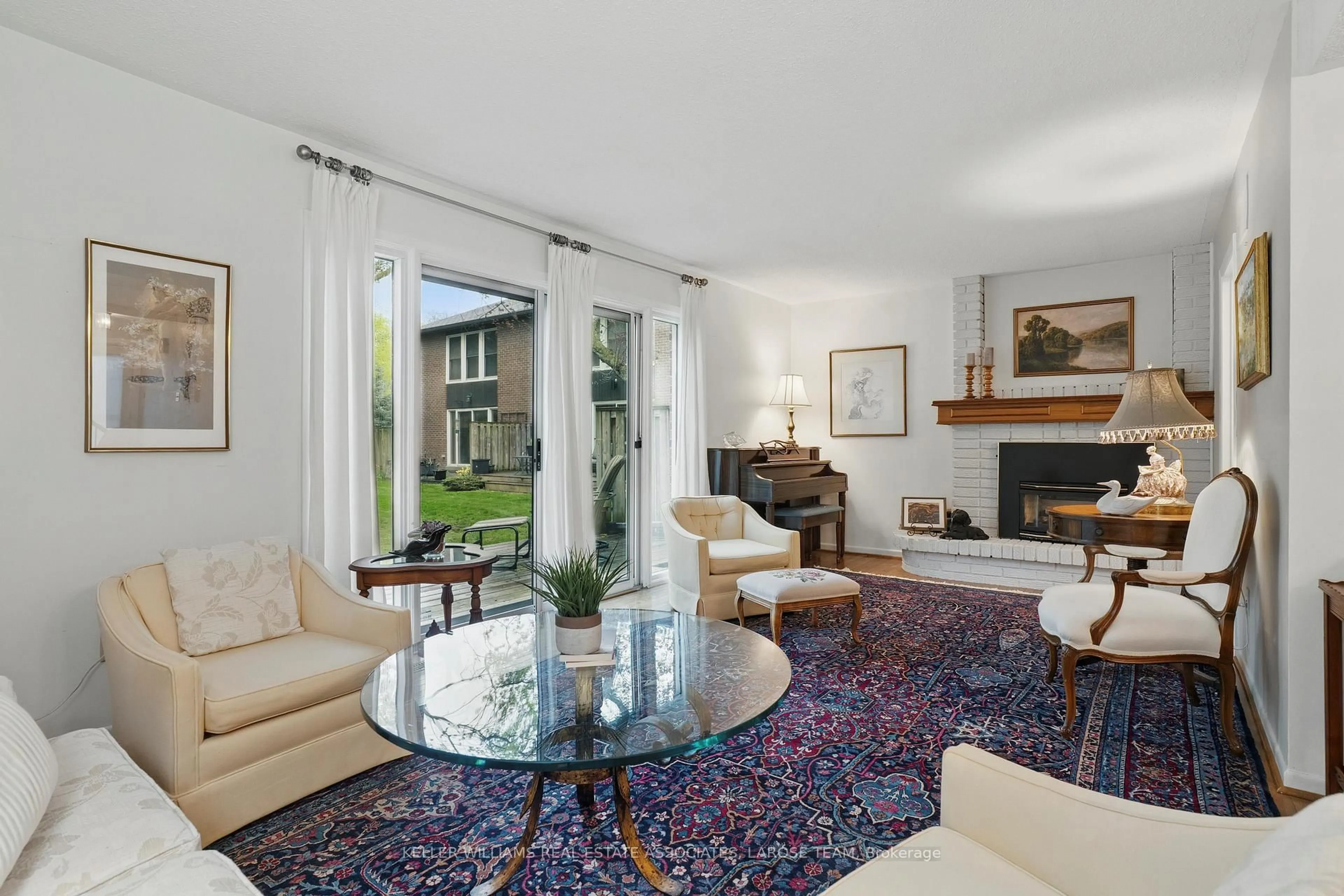 Living room with furniture, unknown for 1393 Royal York Rd #16, Toronto Ontario M9A 4Y9