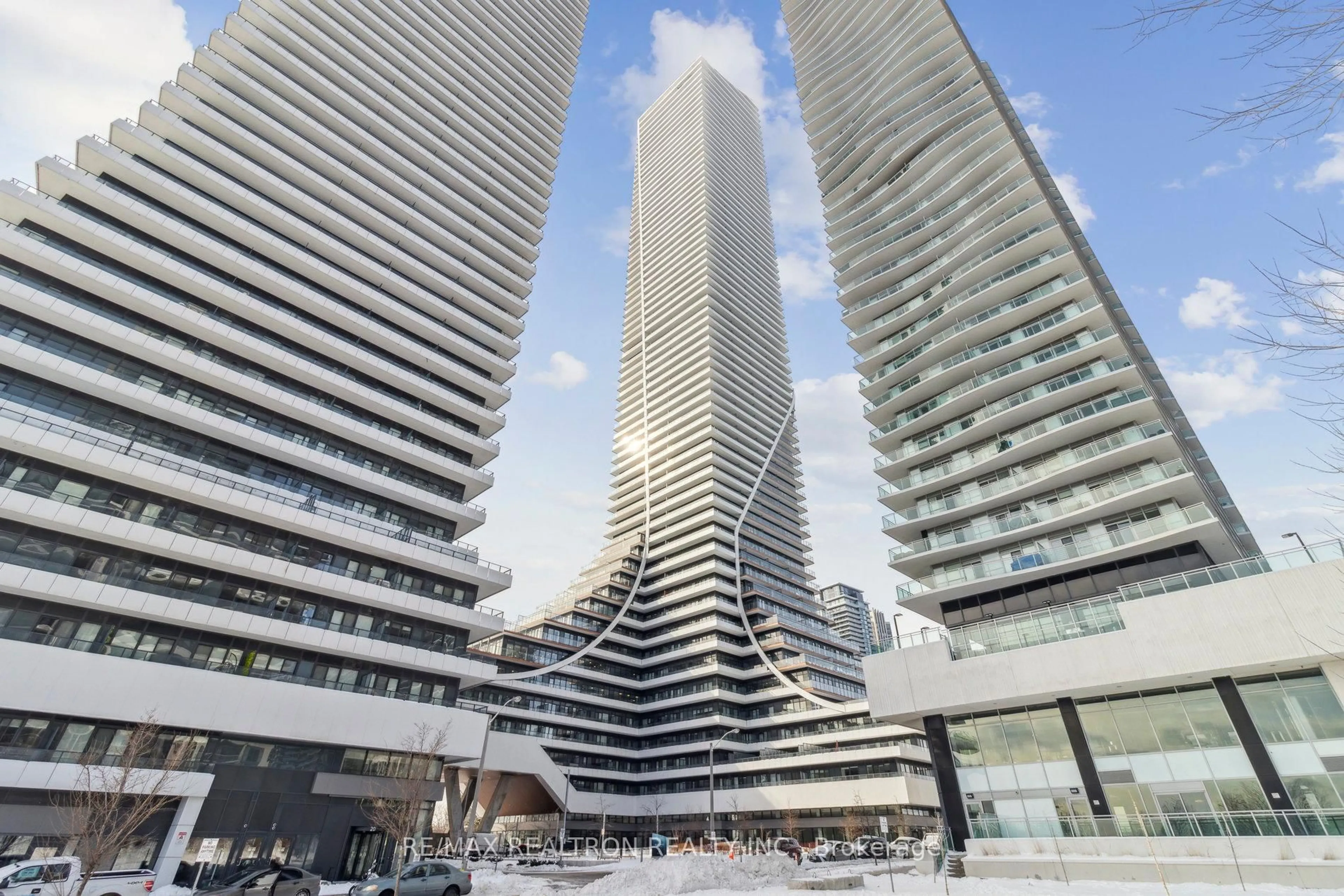 Unknown for 30 Shore Breeze Dr #5202, Toronto Ontario M8V 1J0