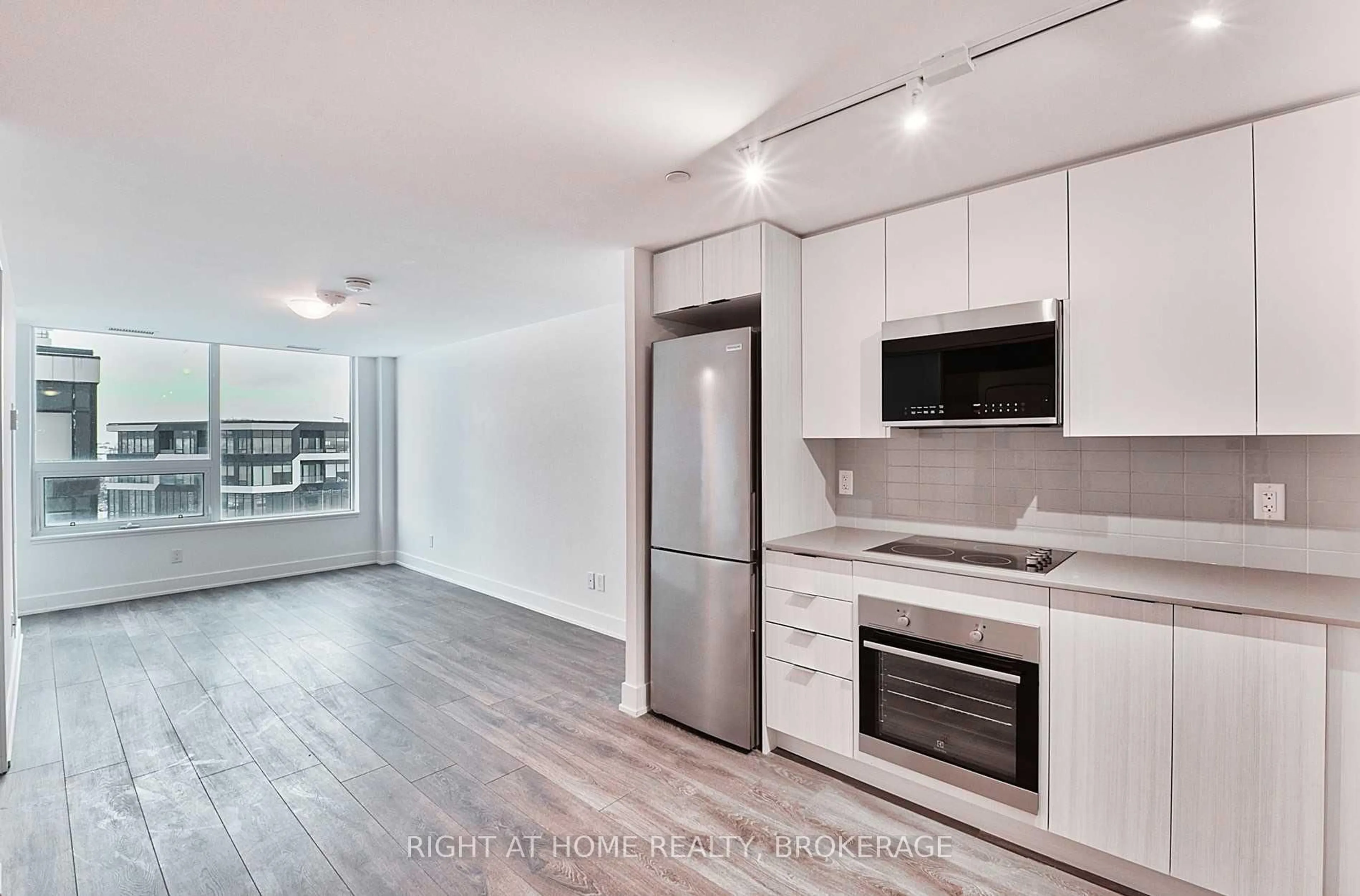 Unknown for 2481 Taunton Rd #467, Oakville Ontario L6H 0G3