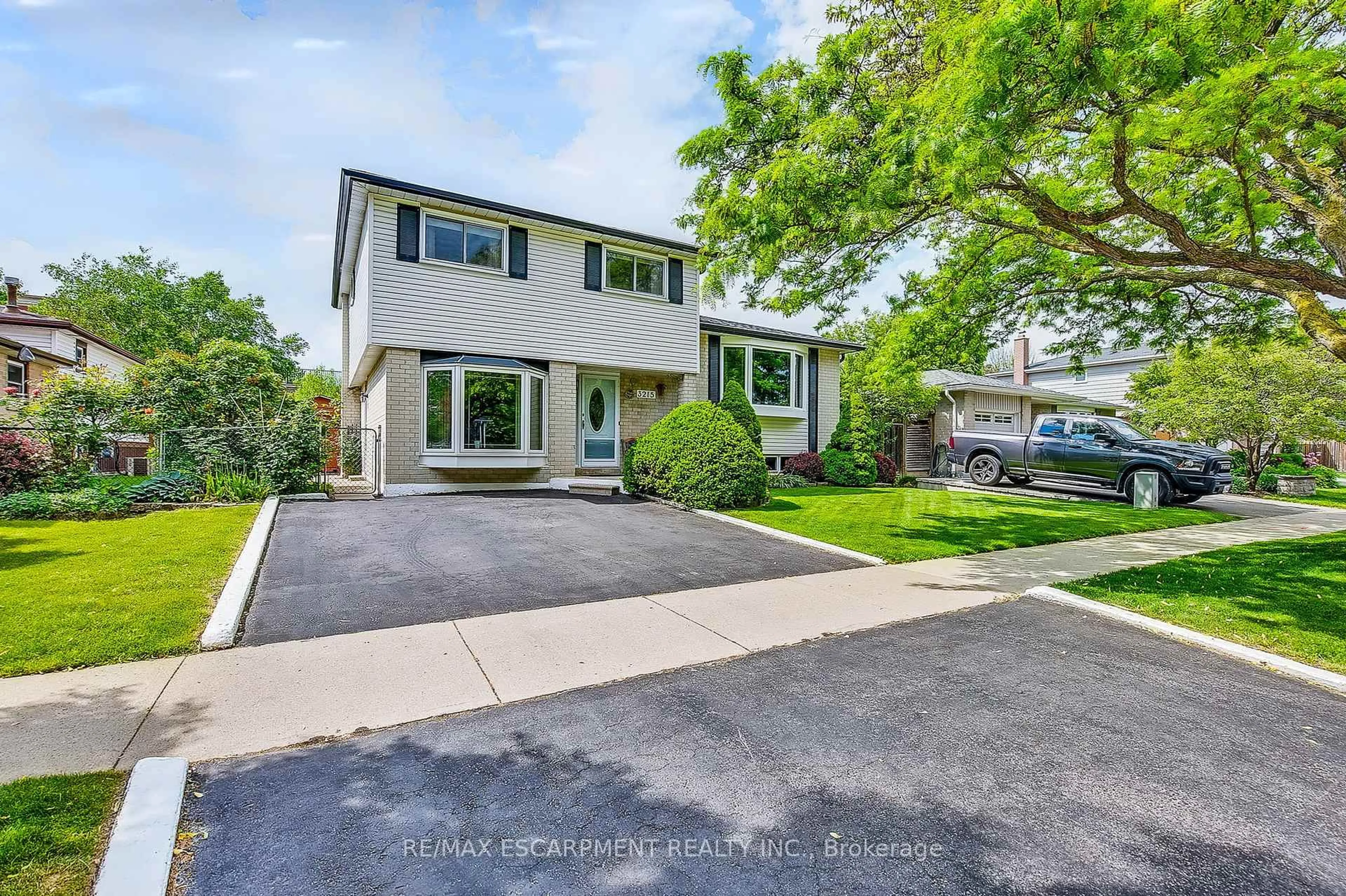 Unknown for 3215 Heathfield Dr, Burlington Ontario L7M 1E2