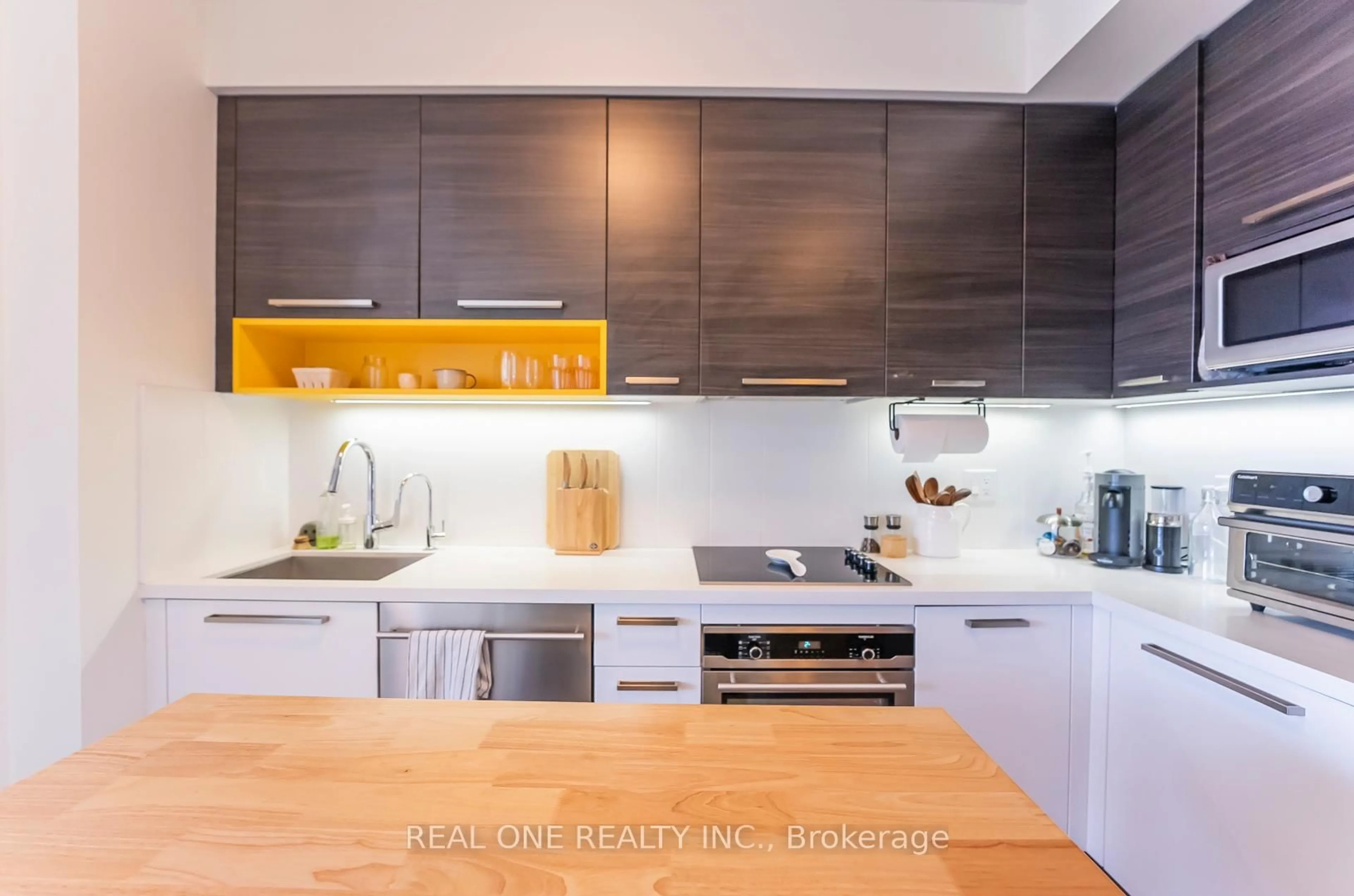 Contemporary kitchen, unknown for 36 Park Lawn Rd #2708, Toronto Ontario M8V 0E5