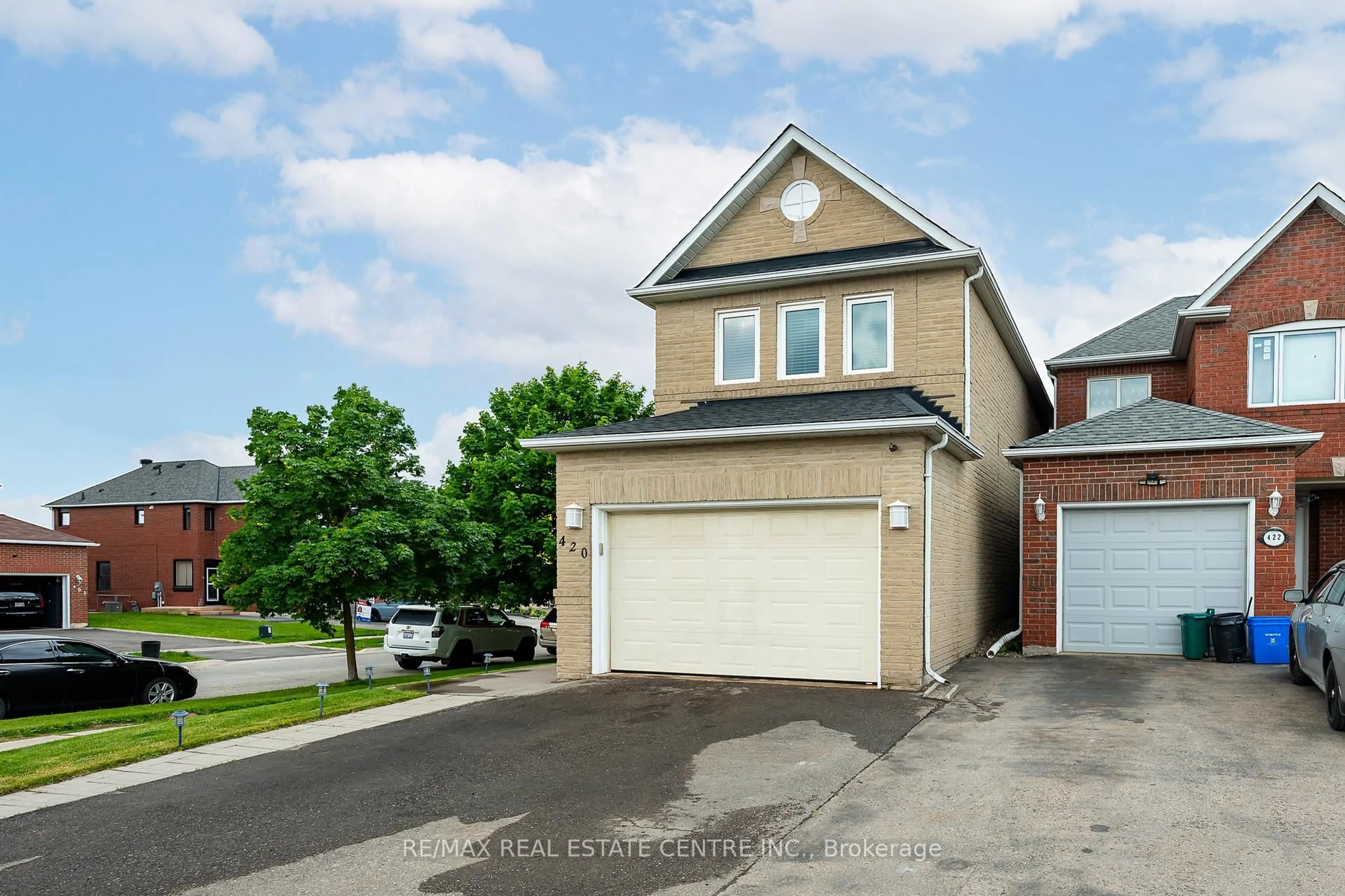 Unknown for 420 Jay Cres, Orangeville Ontario L9W 4Z2
