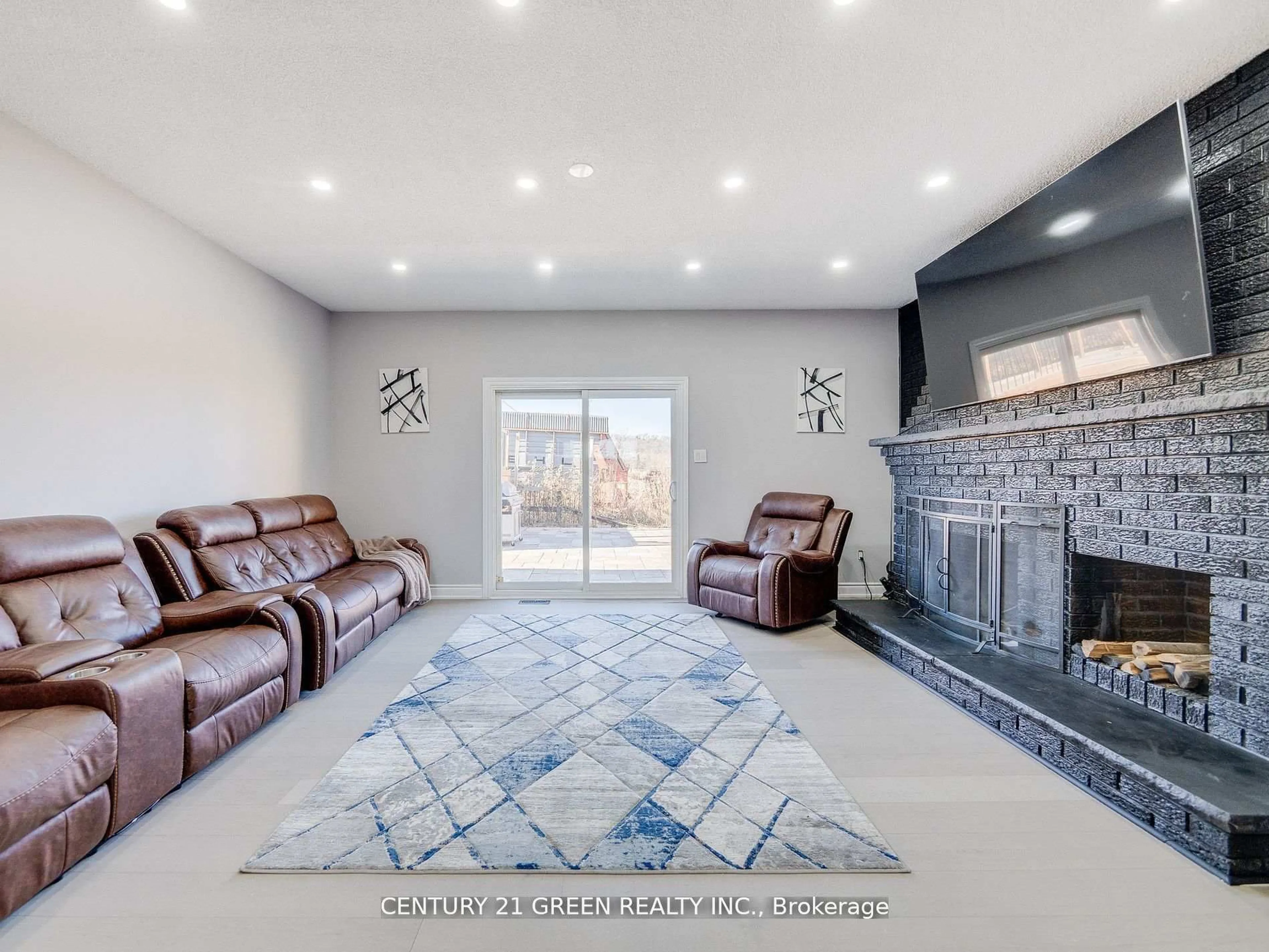 Living room with furniture, ceramic/tile floor for 5459 Campbellville Rd, Milton Ontario L9E 0C1
