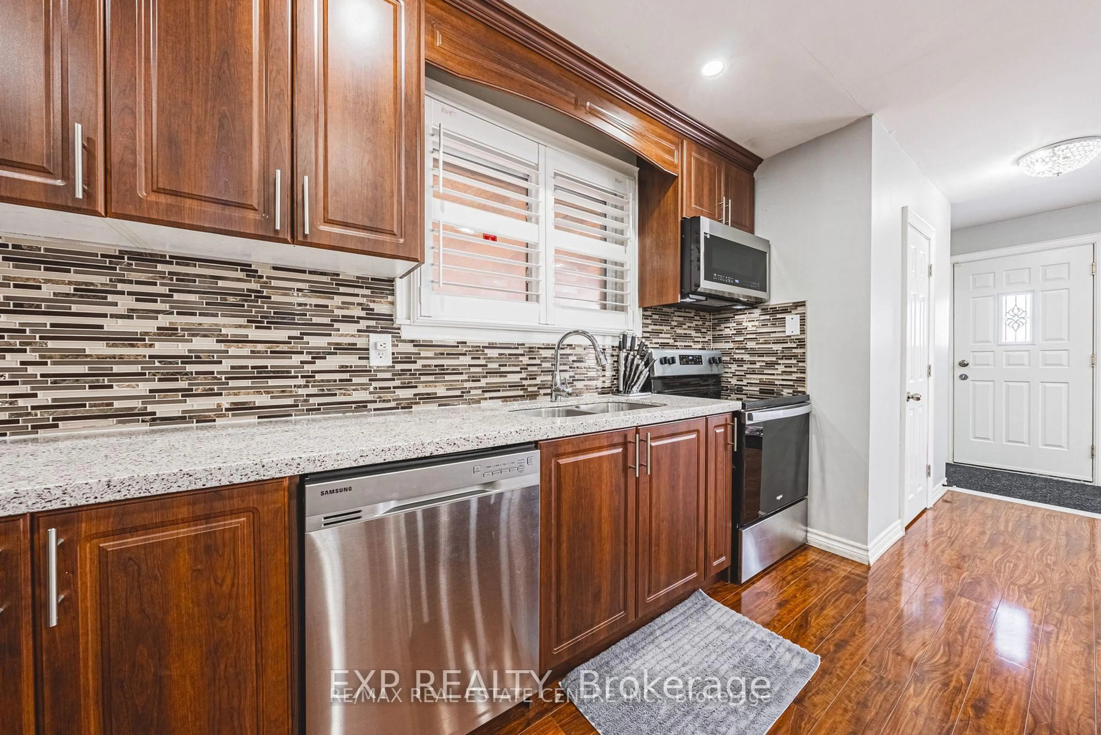 Unknown for 14 Belmont Dr, Brampton Ontario L6T 2K3