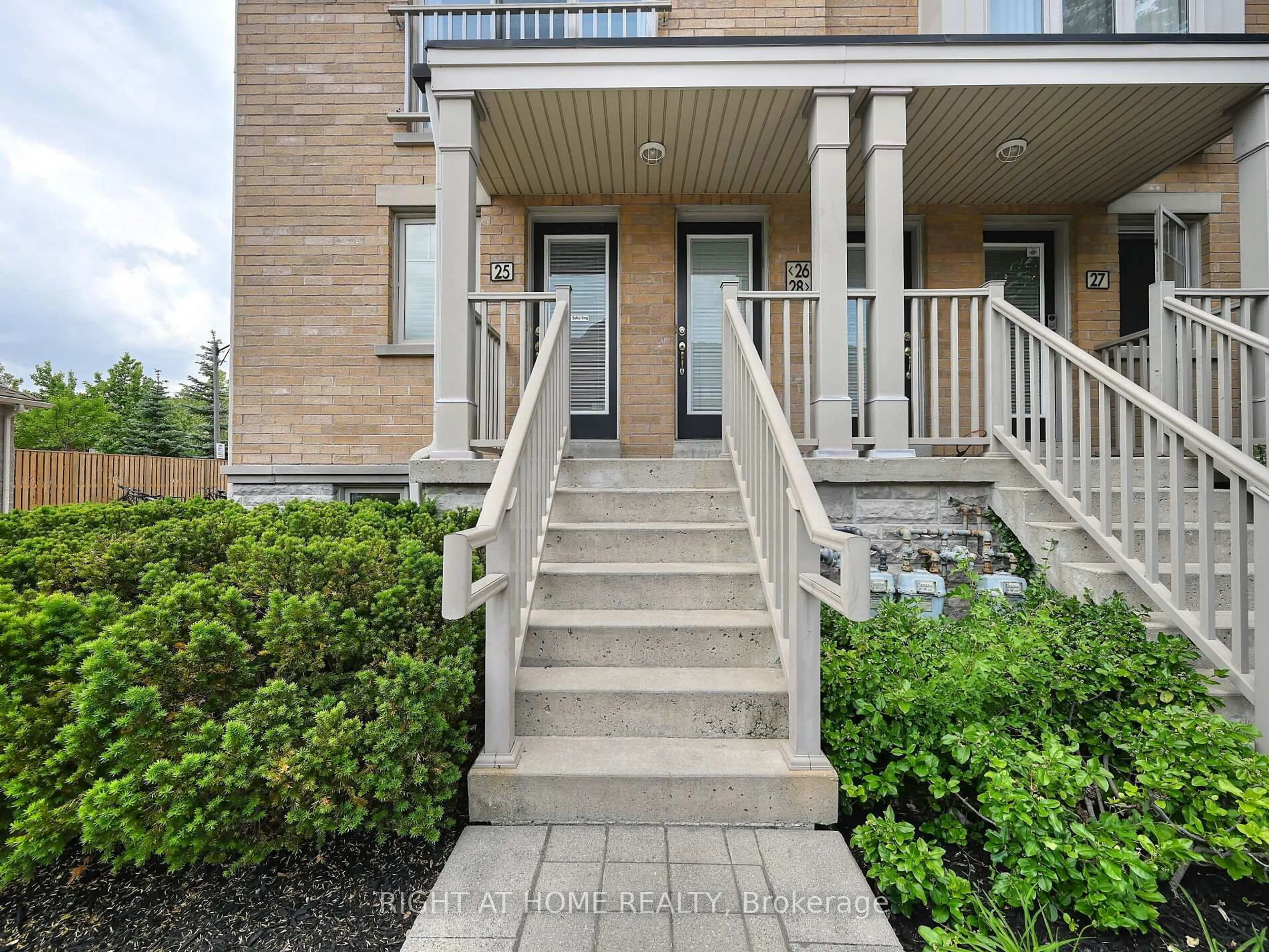 Unknown for 3250 Bentley Dr #25, Mississauga Ontario L5M 0P7