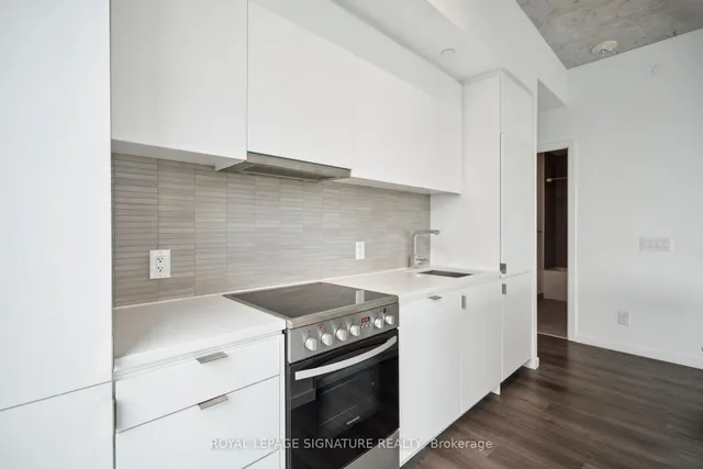 Additional property image - 7 Smith Cres Unit 808