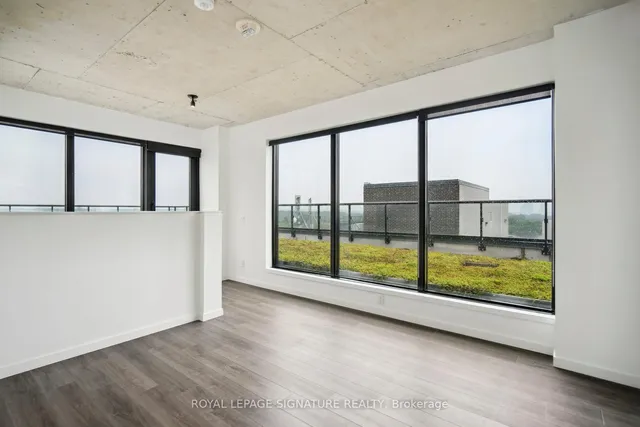 Additional property image - 7 Smith Cres Unit 808