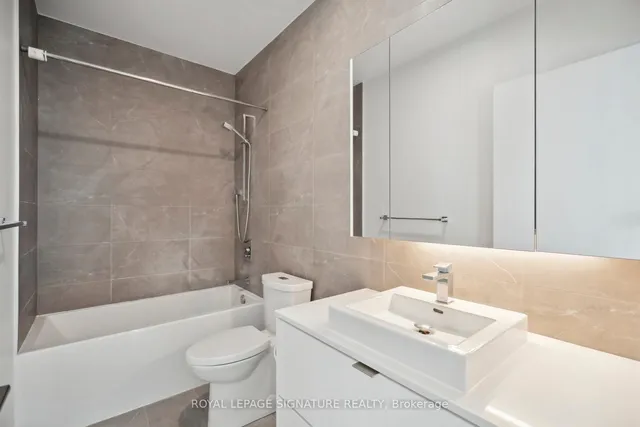 Additional property image - 7 Smith Cres Unit 808