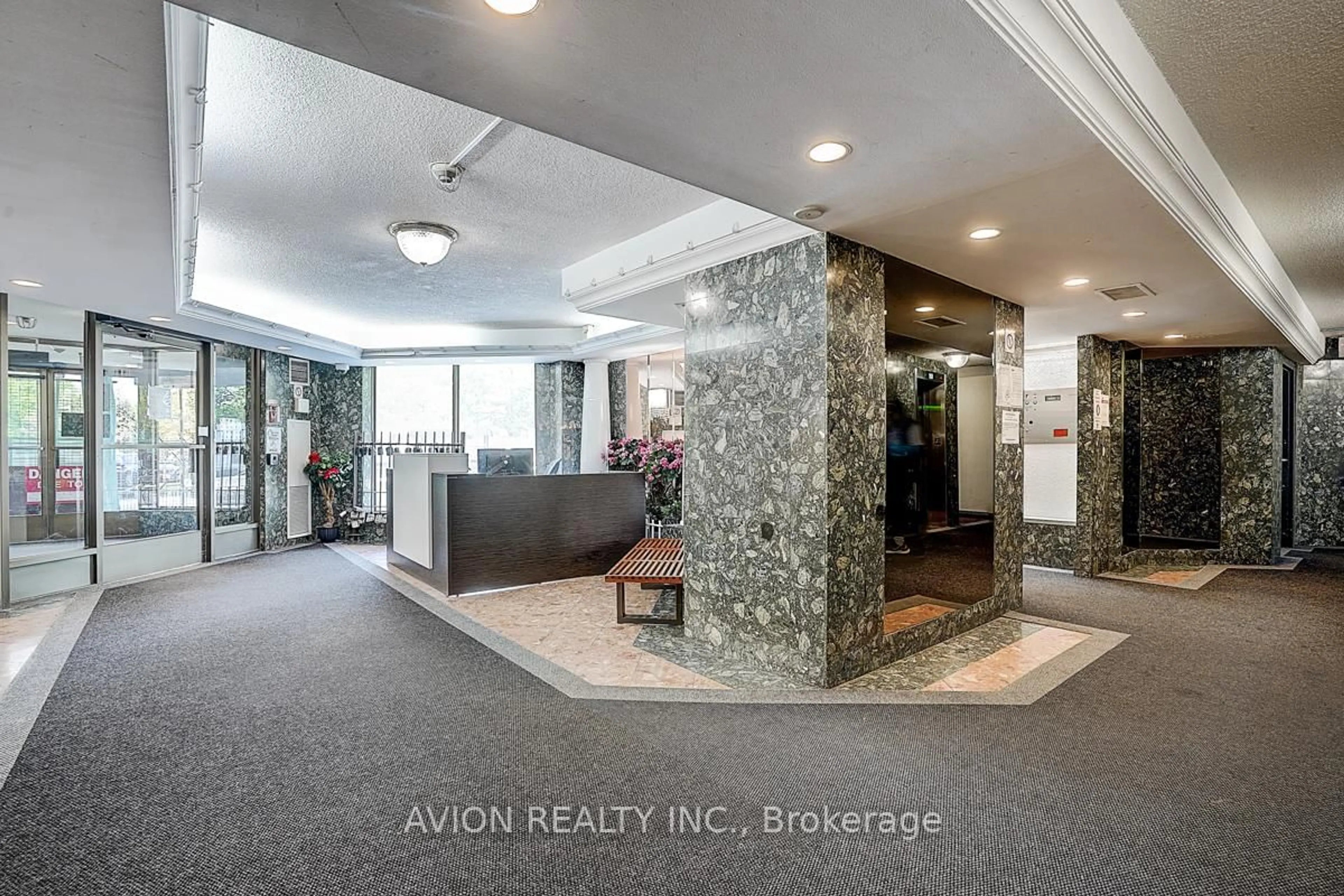 Unknown for 236 Albion Rd #912, Toronto Ontario M9W 6A6