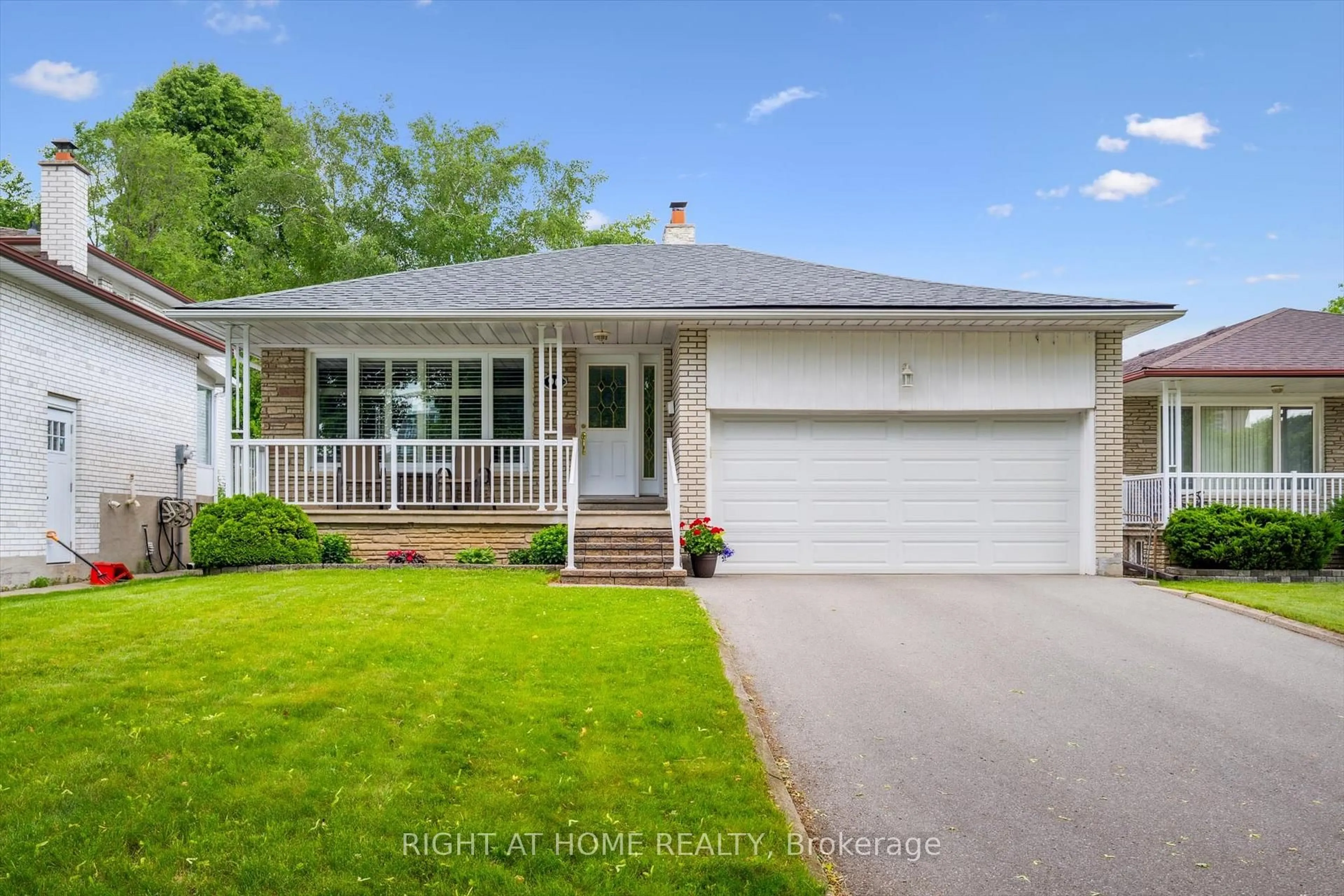 Home with vinyl exterior material, street for 90 Clement Rd, Toronto Ontario M9R 1Z2