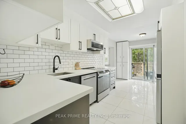 Additional property image - 7030 Copenhagen Rd Unit 28