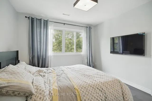 Additional property image - 7030 Copenhagen Rd Unit 28