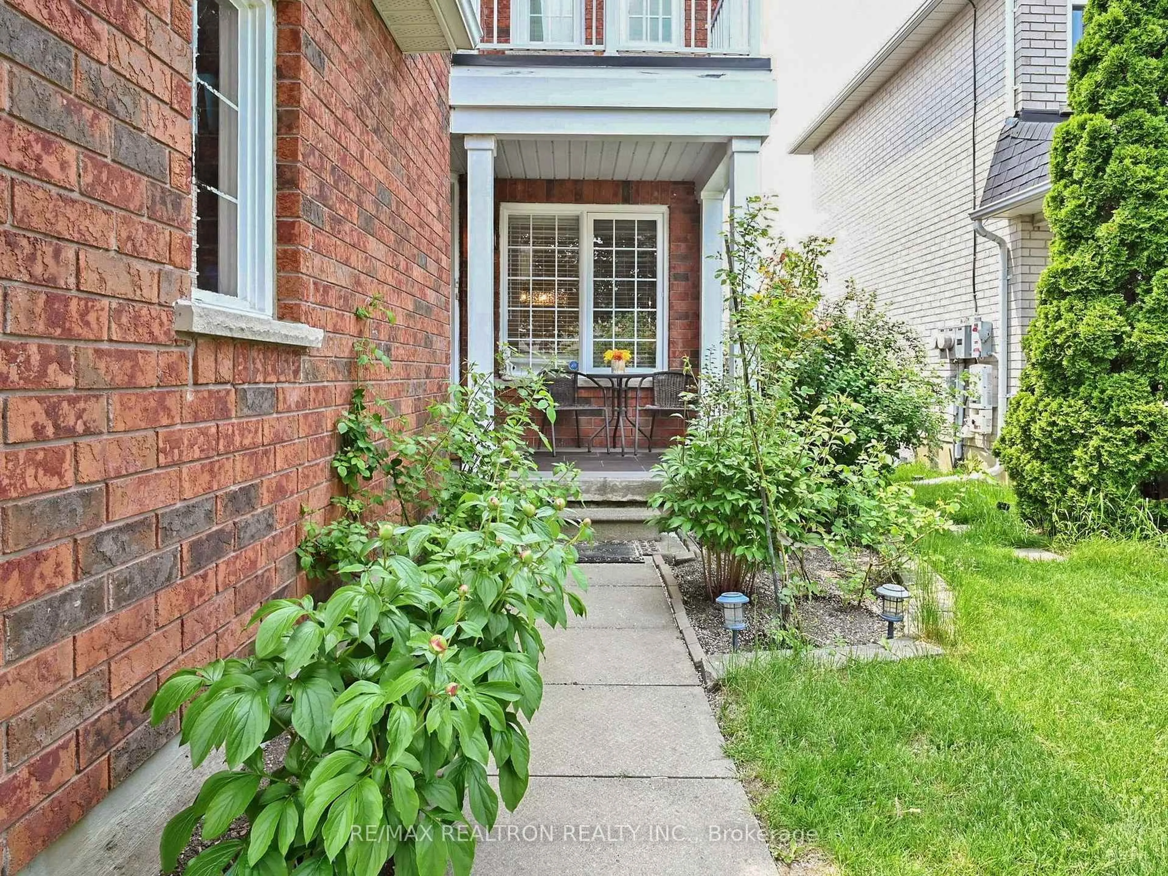 Unknown for 7314 Aldercrest Dr, Mississauga Ontario L5N 7T3