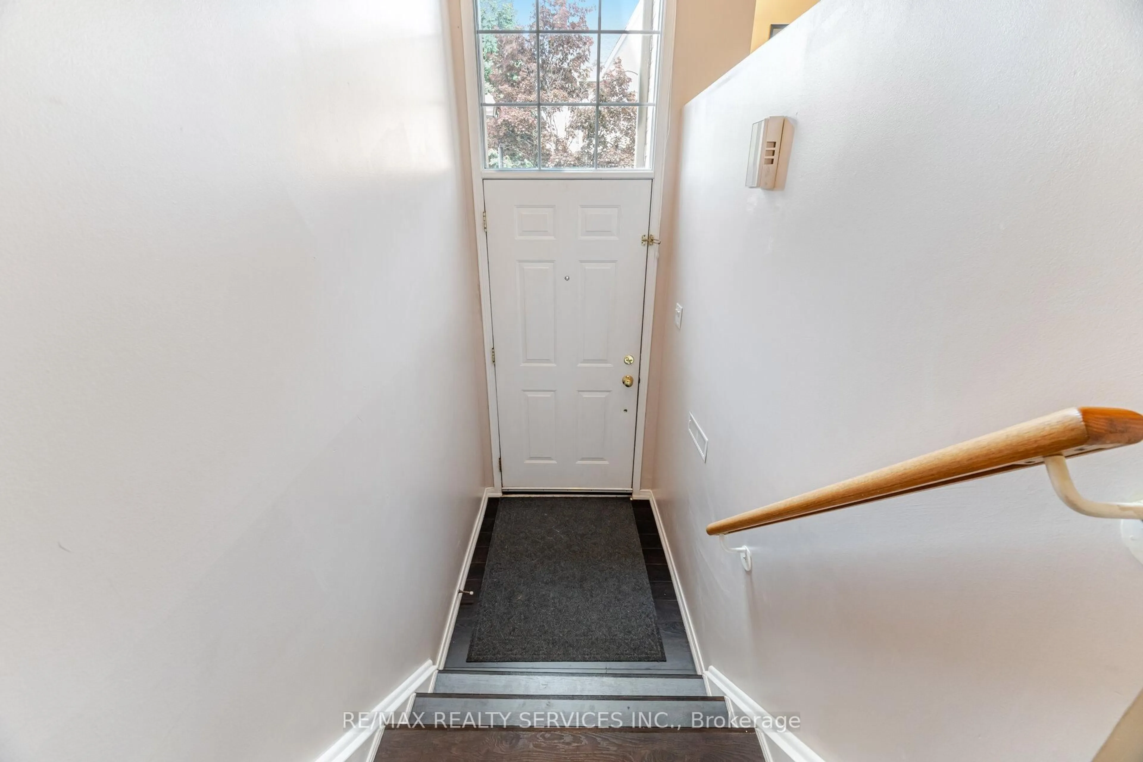 Unknown for 8305 Mclaughlin Rd #5, Brampton Ontario L6Y 5G3