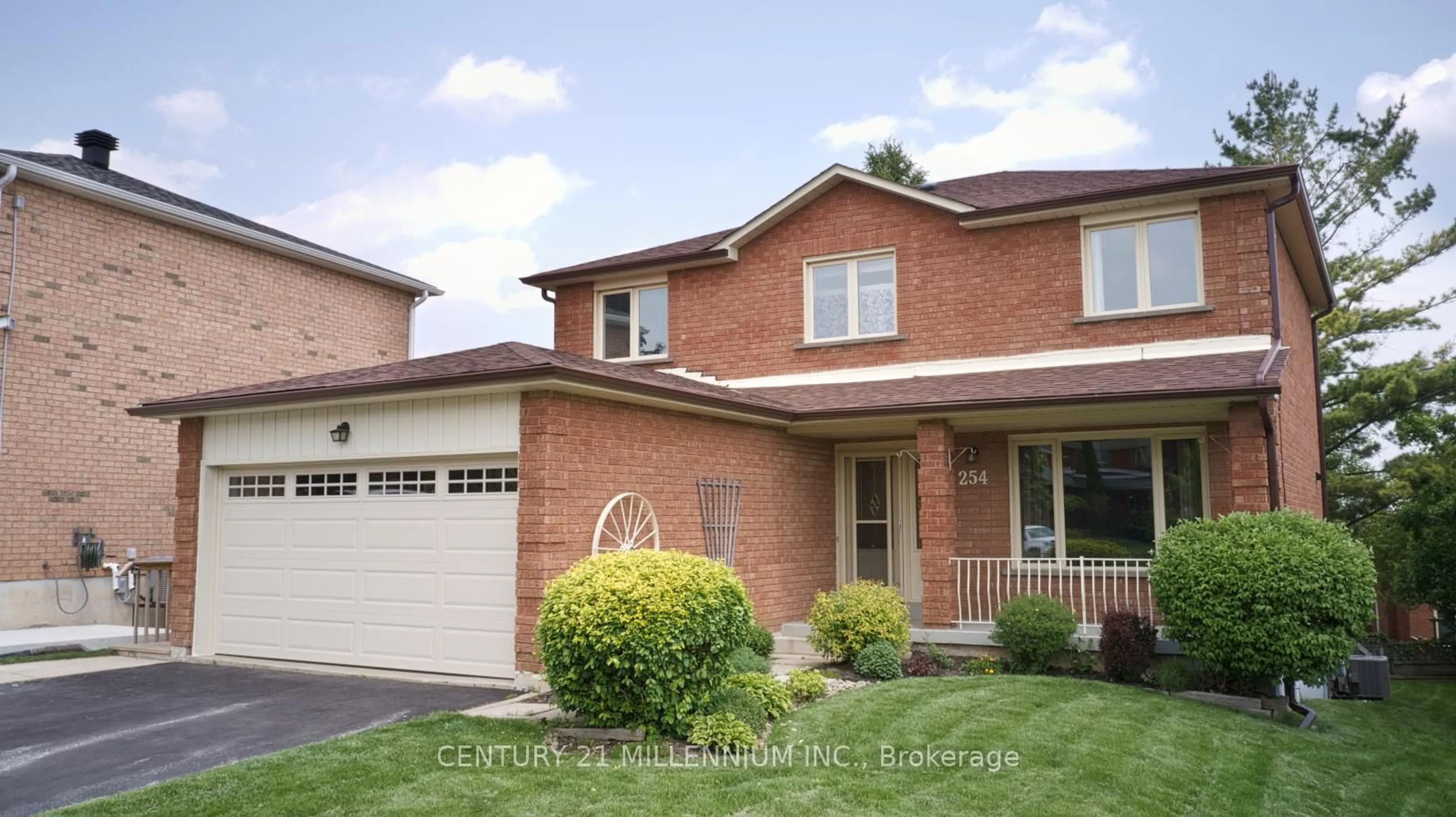 Home with brick exterior material, street for 254 Kensington Pl, Orangeville Ontario L9W 4H1